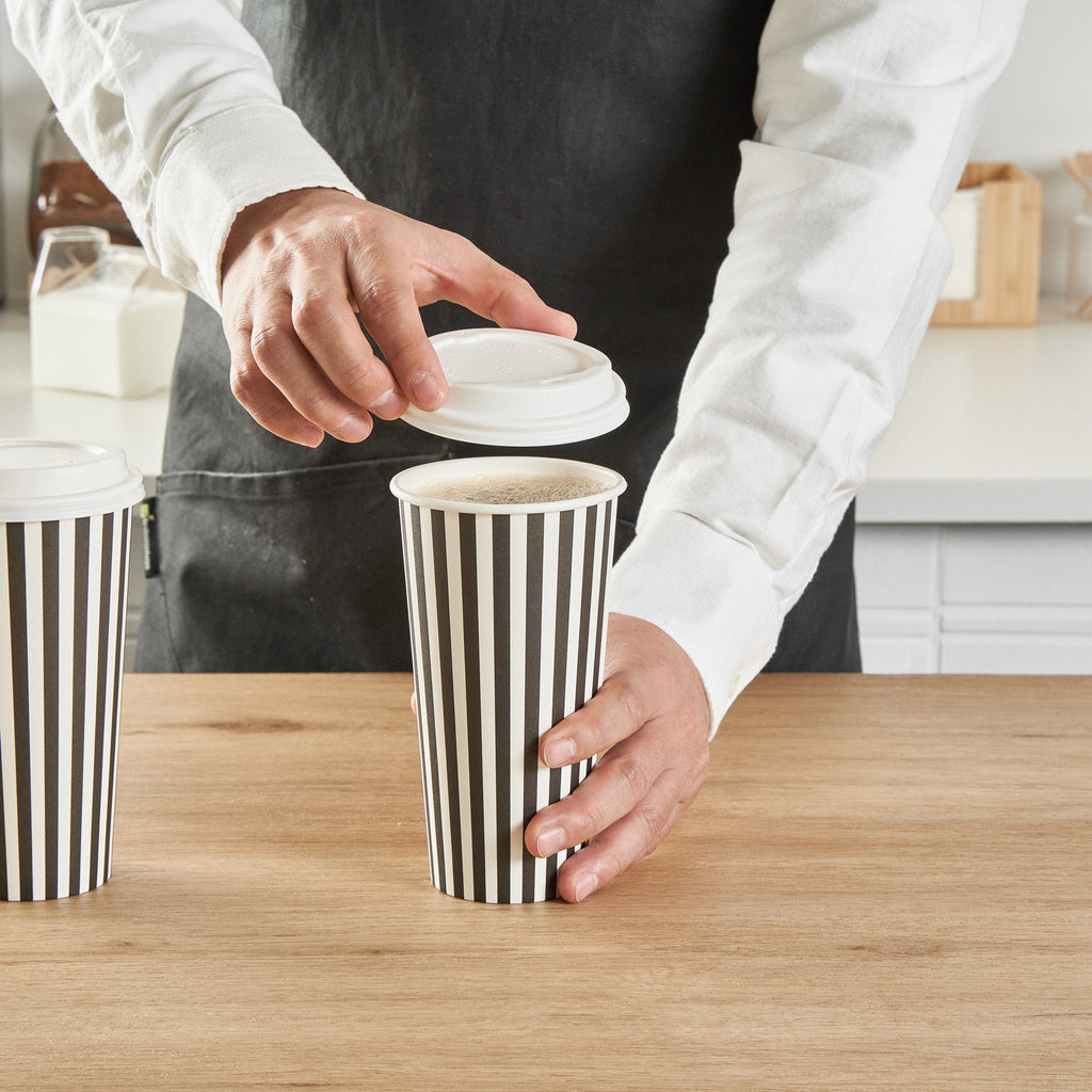 Restpresso 20 oz Black and White Stripe Paper Single Wall Coffee Cup - with White Lid - 3 1/2"x 3 1/2"x 6 1/2" - 400 count box