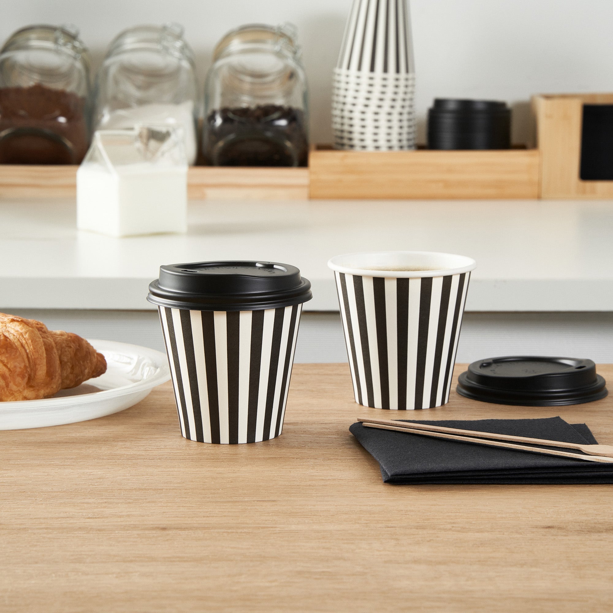 Restpresso 8 oz Black and White Stripe Paper Single Wall Coffee Cup - with Black Lid - 3 1/2" x 3 1/2" x 3 1/4" - 400 count box