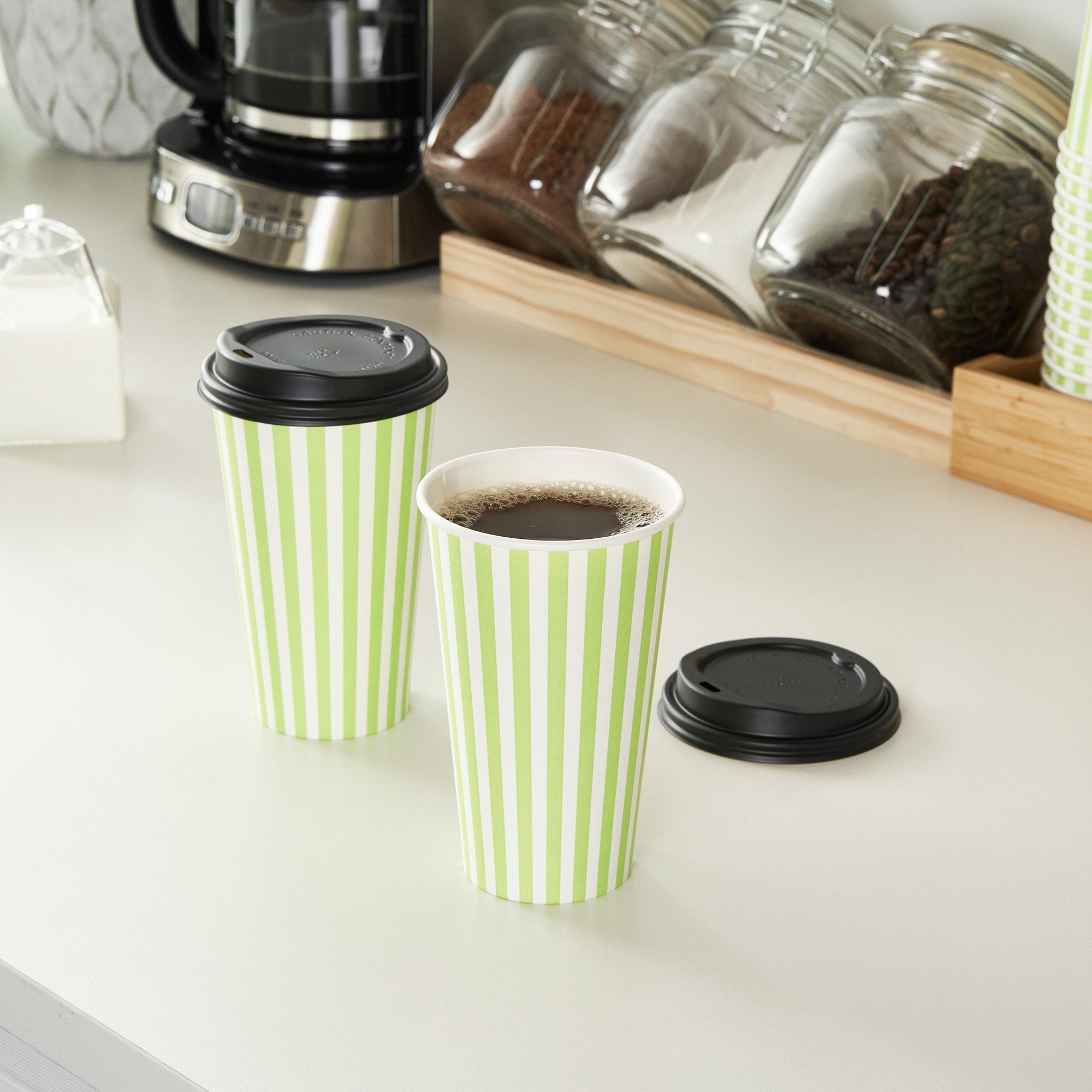Restpresso 16 oz Green and White Stripe Paper Single Wall Coffee Cup - with Black Lid - 3 1/2"x 3 1/2"x 5 1/2" - 400 count box