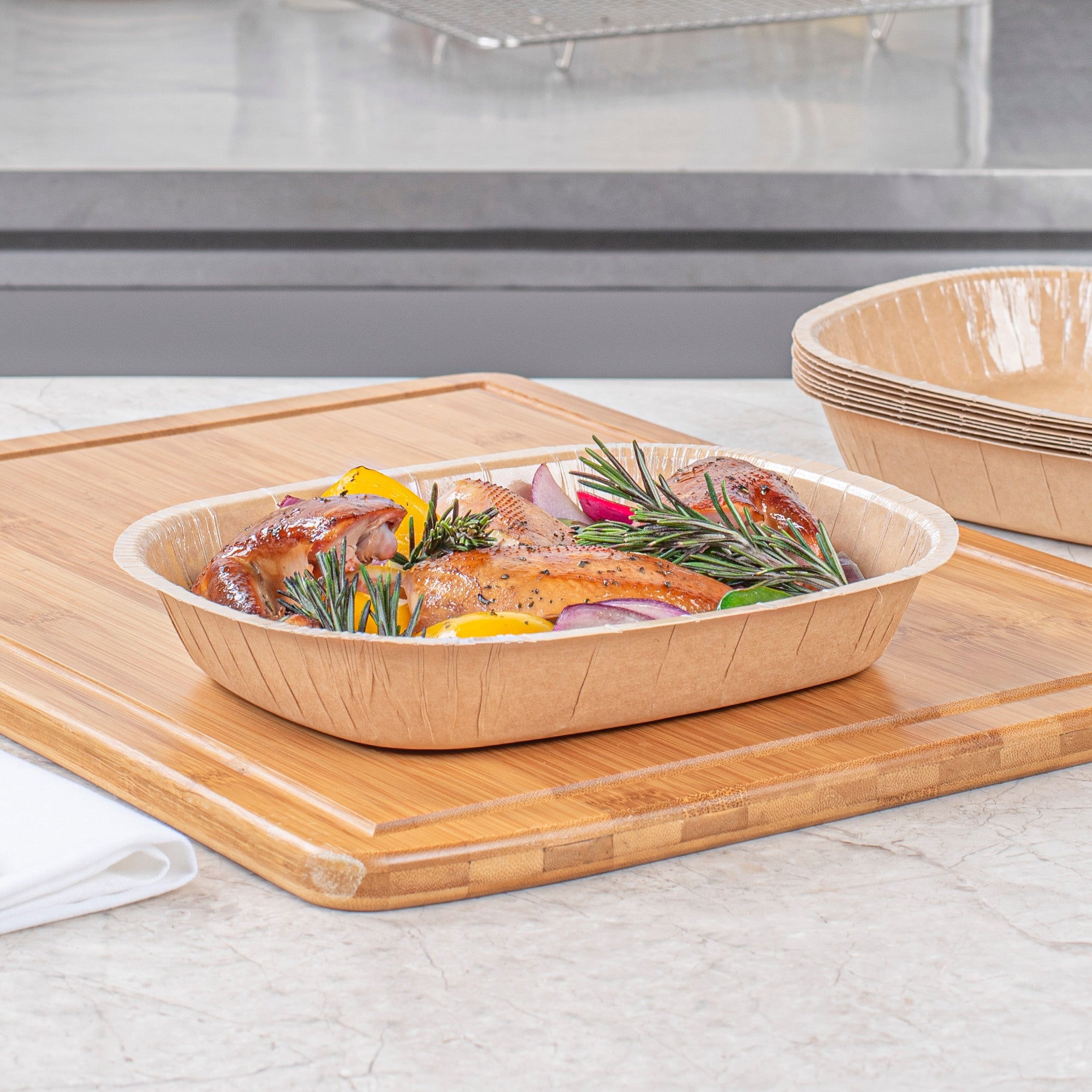 Pastry Tek 32 oz Rectangle Kraft Paperboard Tray - Oven-Safe - 9" x 7" x 1 3/4" - 100 count box