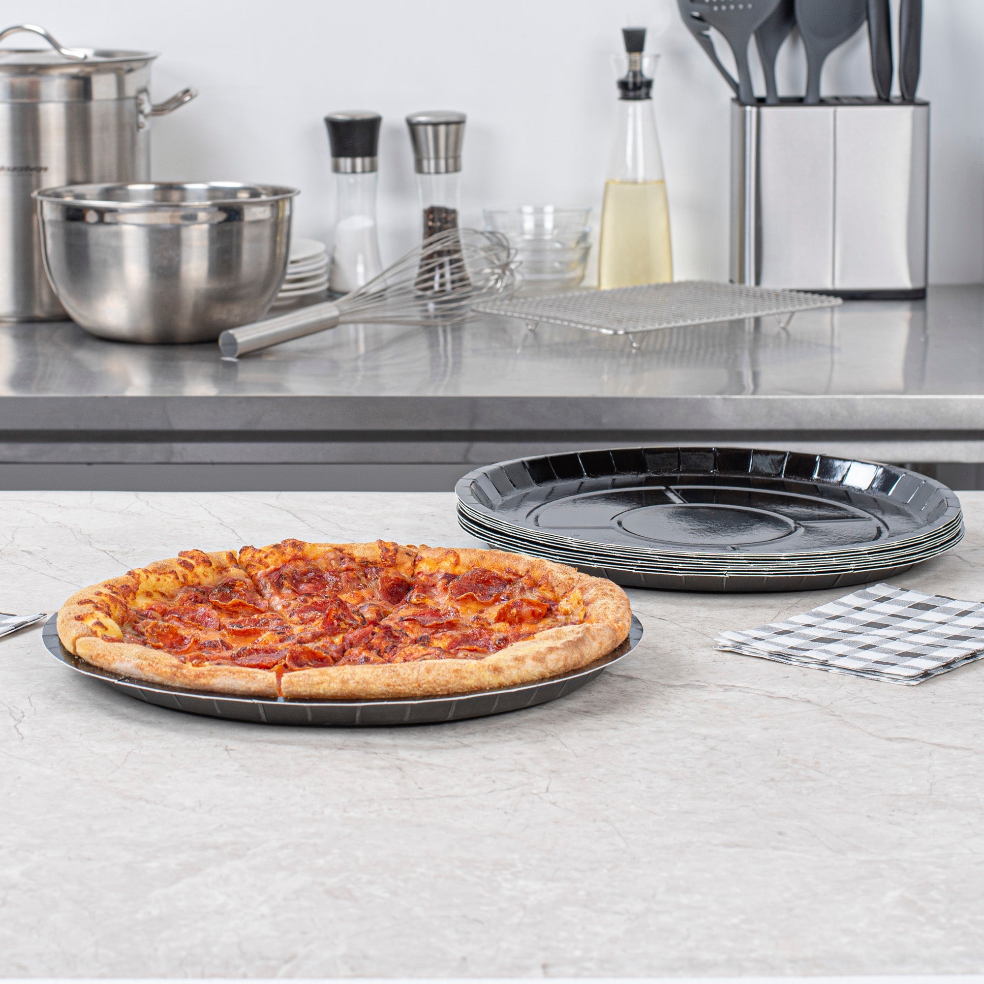 Eco Pie Round Black Paperboard Pizza Tray - Oven-Safe - 12'' - 25 count box