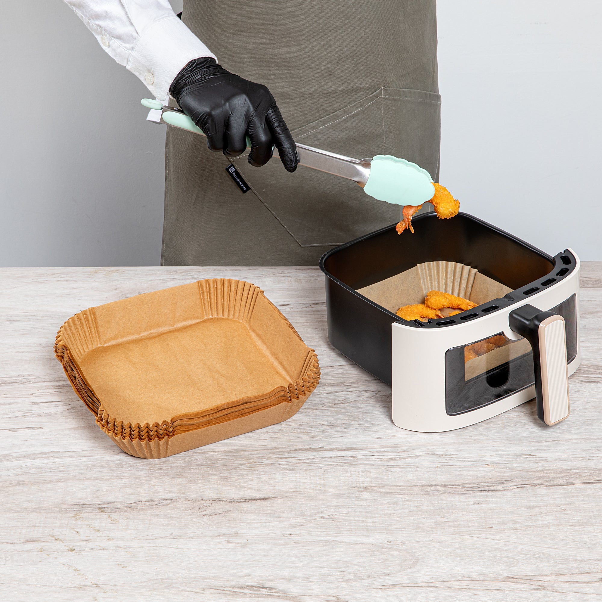 Pastry Tek Square Unbleached Air Fryer Liner / Parchment Paper - Silicone Coated - 8" x 8" x 1 3/4" - 100 count box