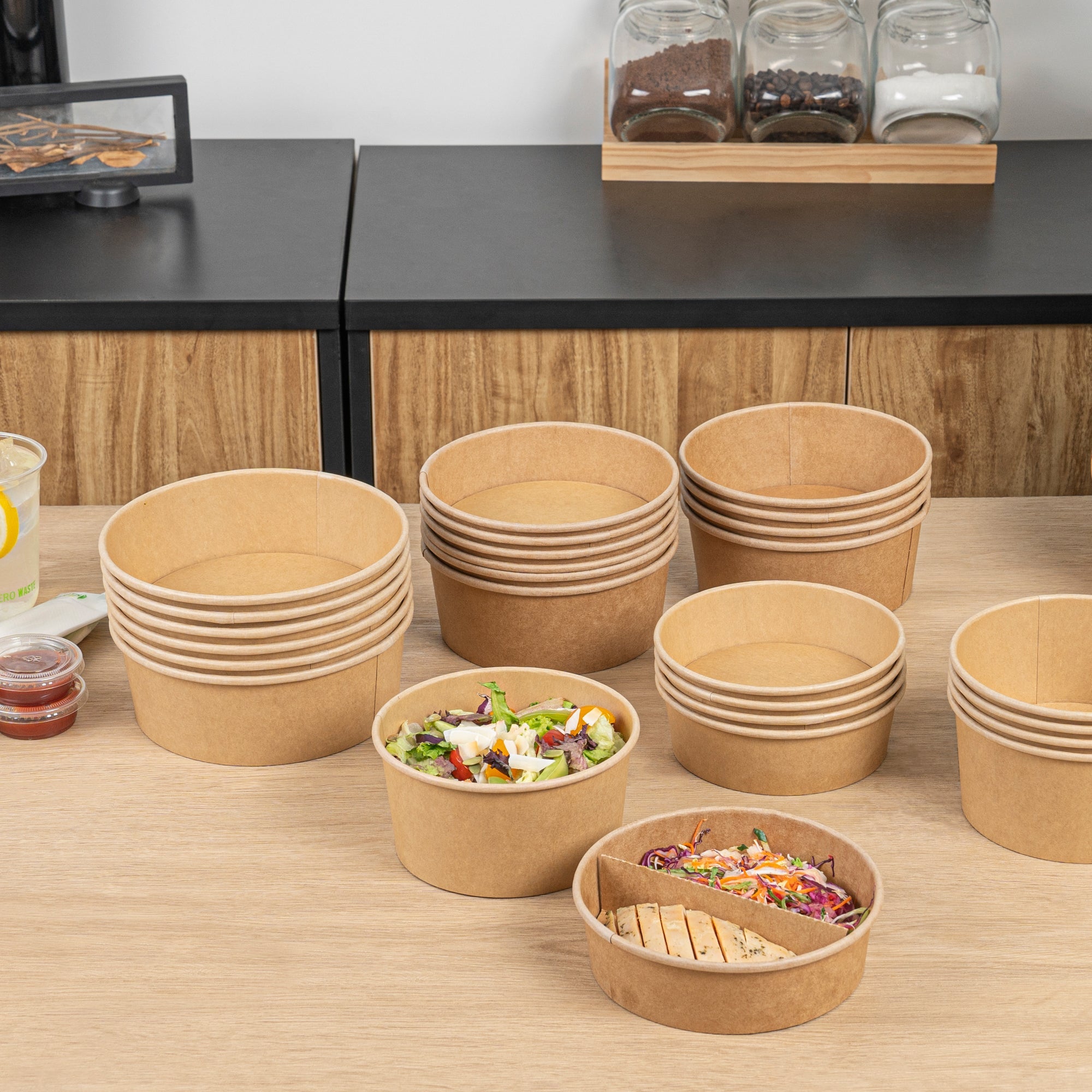 Bio Tek 22 oz Round Kraft Paper Take Out Container - 6 1/2" x 6 1/2" x 1 3/4" - 200 count box