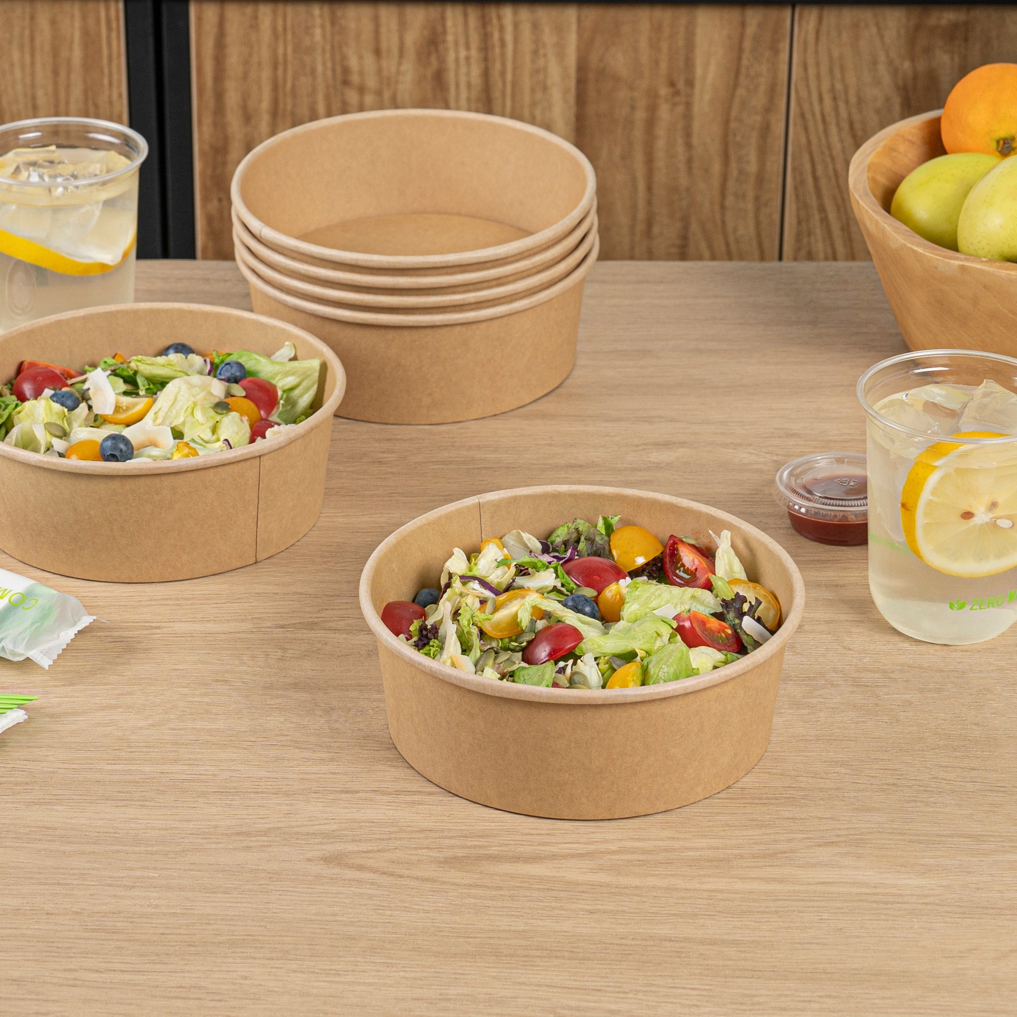 Bio Tek 45 oz Round Kraft Paper Take Out Container - 7 1/4" x 7 1/4" x 2 1/2" - 200 count box