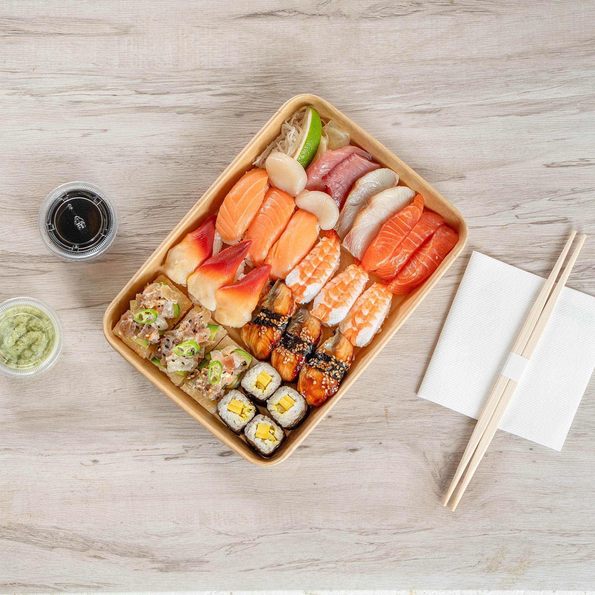 Matsuri Vision 23 oz Rectangle Kraft Paper Sushi Container - 10" x 7 1/4" x 1" - 100 count box