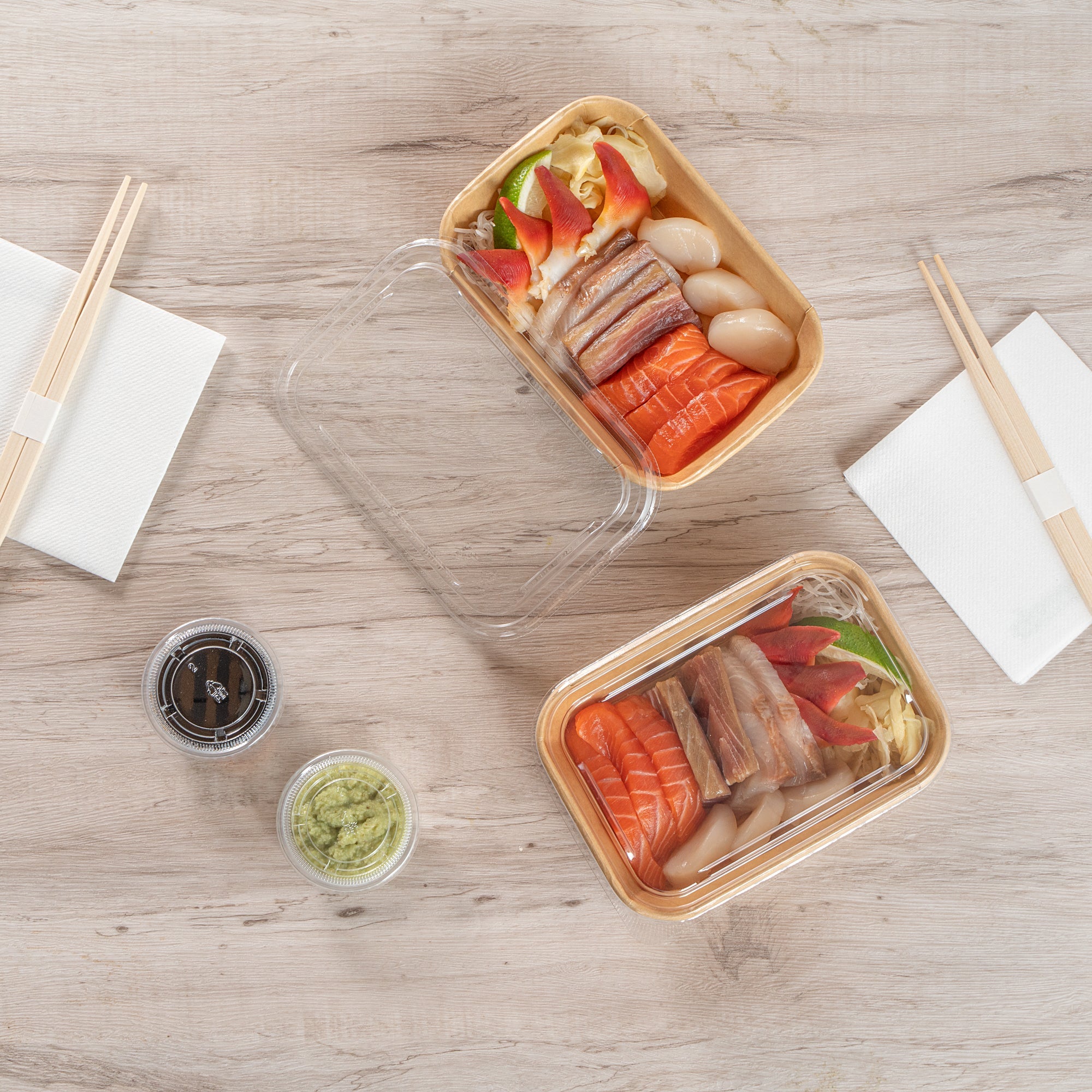Matsuri Vision Clear PET Plastic Lid - Fits 17, 22, 26 and 34 oz Sushi Containers, Anti-Fog - 100 count box