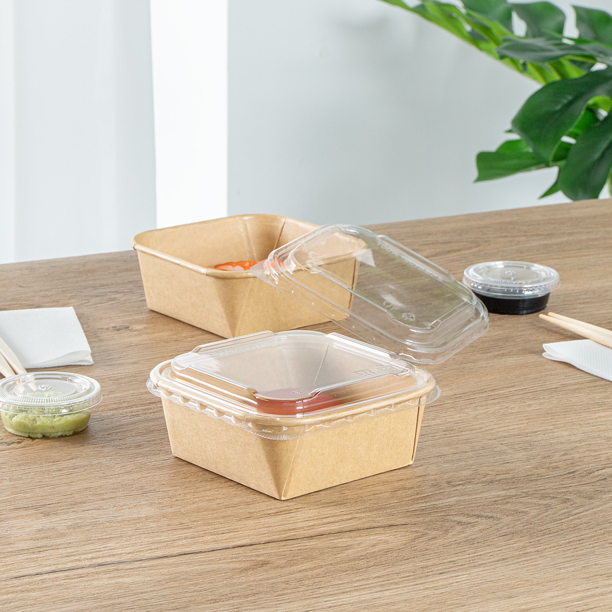 Matsuri Vision Clear PET Plastic Lid - Fits 17 and 22 oz Sushi Containers, Anti-Fog - 50 count box