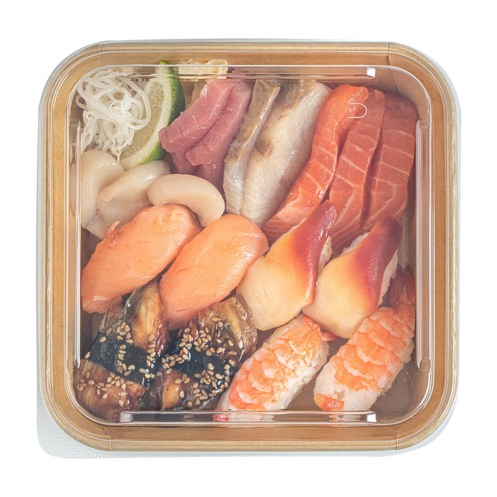 Matsuri Vision Clear PP Plastic Lid - Fits 34 and 45 oz Sushi Containers, Anti-Fog - 100 count box
