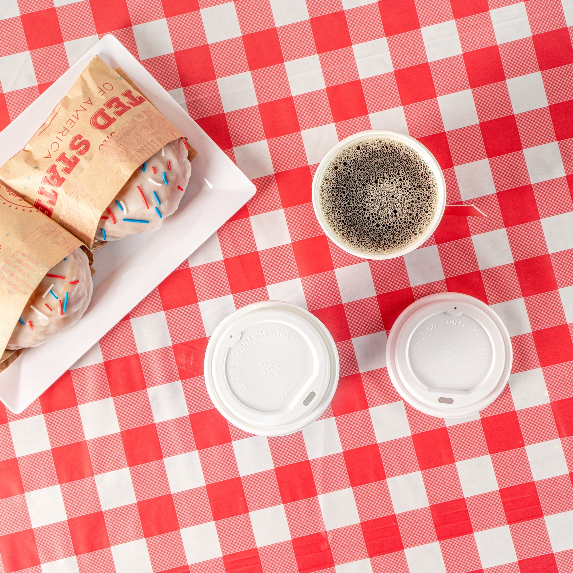 Restpresso 12 oz 4th of July Paper Single Wall Coffee Cup - with White Lid - 3 1/2" x 3 1/2" x 4 3/4" - 400 count box