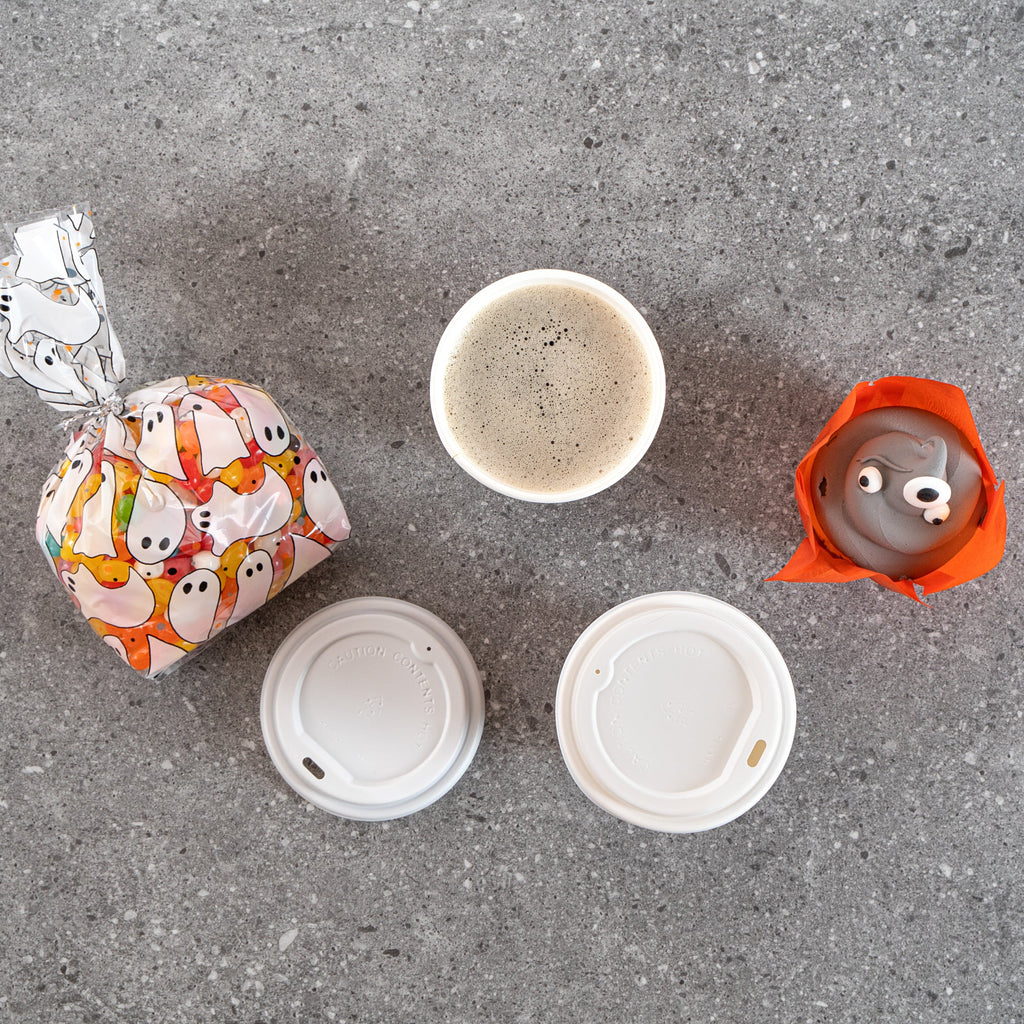 Restpresso 12 oz Halloween Paper Single Wall Coffee Cup - with White Lid - 3 1/2" x 3 1/2" x 4 3/4" - 20 count box