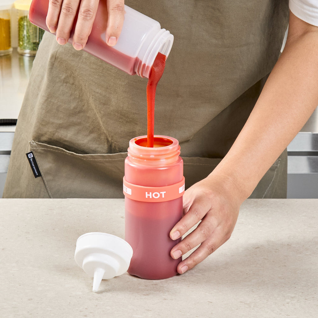 First In First Out Red Silicone Hot Label Band - Fits 16, 20 and 24 oz Squeeze Bottles - 10 count box