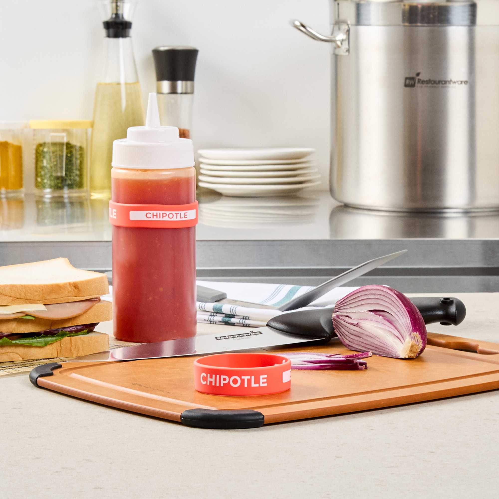 First In First Out Red Silicone Chipotle Label Band - Fits 16, 20 and 24 oz Squeeze Bottles - 1 count box