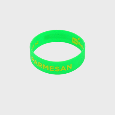 First In First Out Green Silicone Parmesan Label Band - Fits 16, 20 and 24 oz Squeeze Bottles - 1 count box