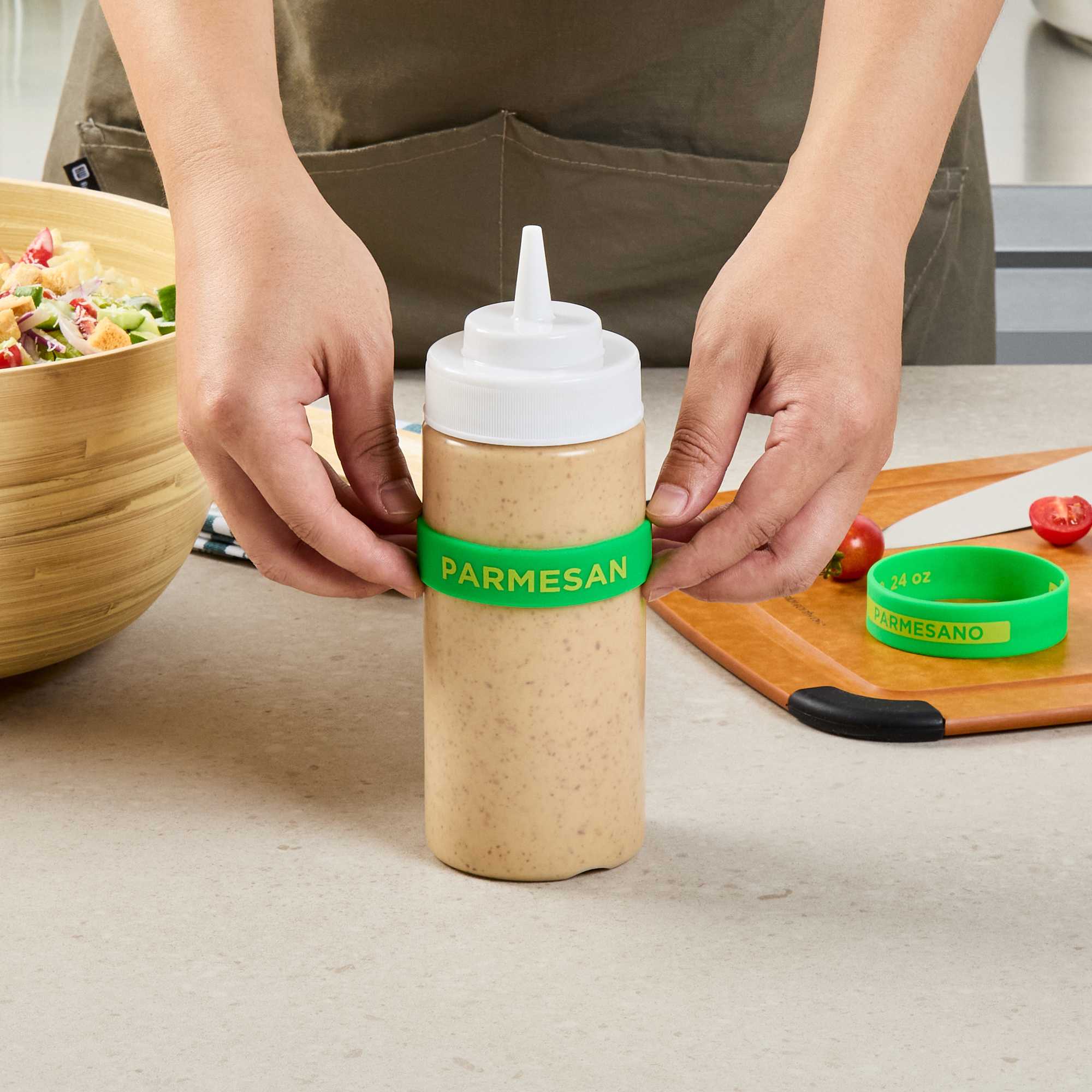 First In First Out Green Silicone Parmesan Label Band - Fits 16, 20 and 24 oz Squeeze Bottles - 1 count box