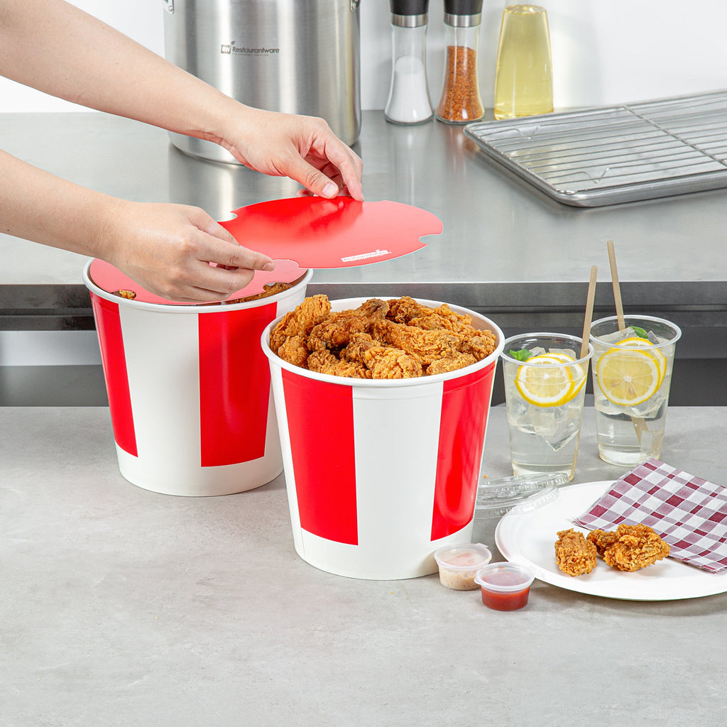 Bio Tek 170 oz Red and White Paper Chicken Bucket - with Lid - 100 count box