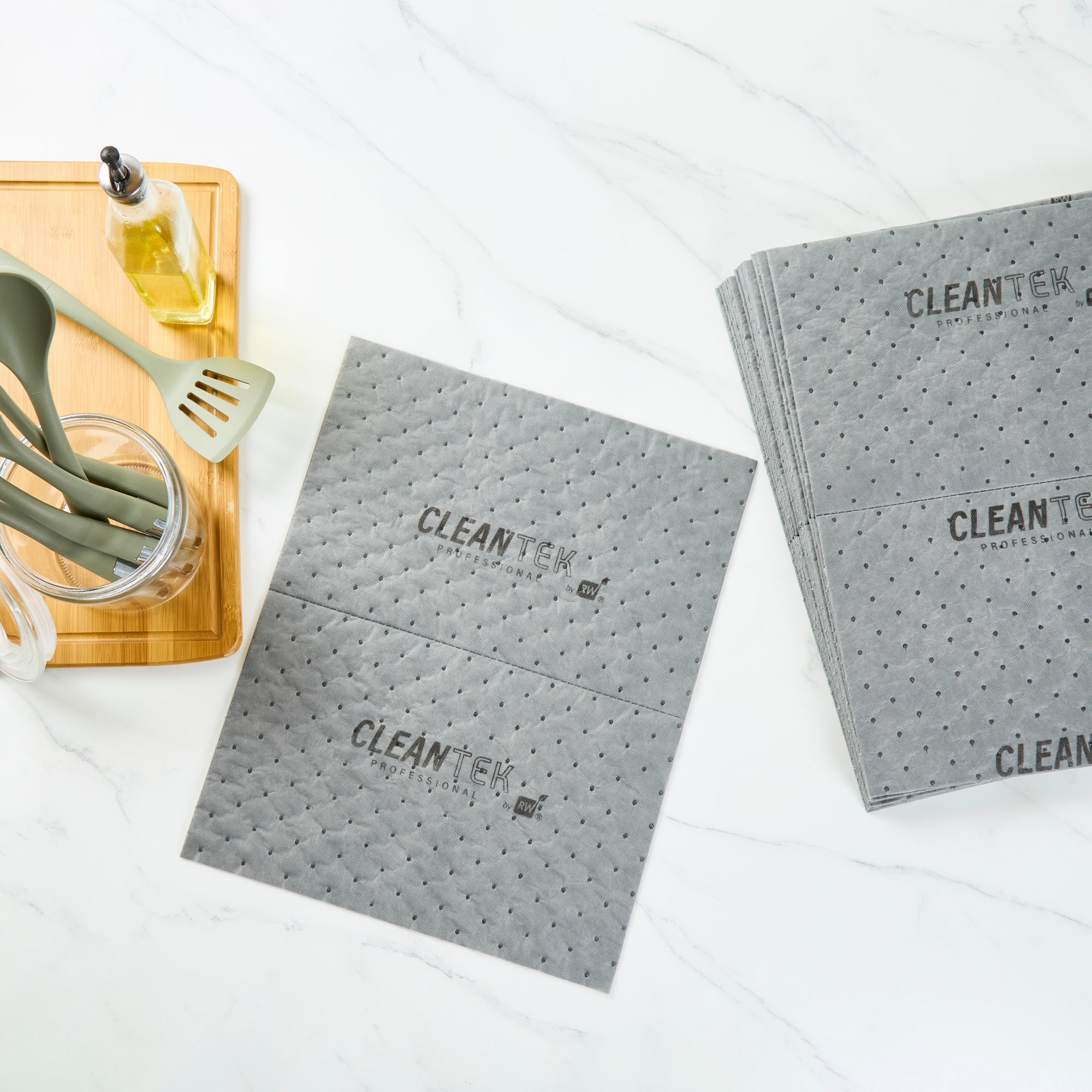 Clean Tek Professional Gray Universal Sorbent Pad - Light Weight, Perforated - 15" x 19" - 100 count box
