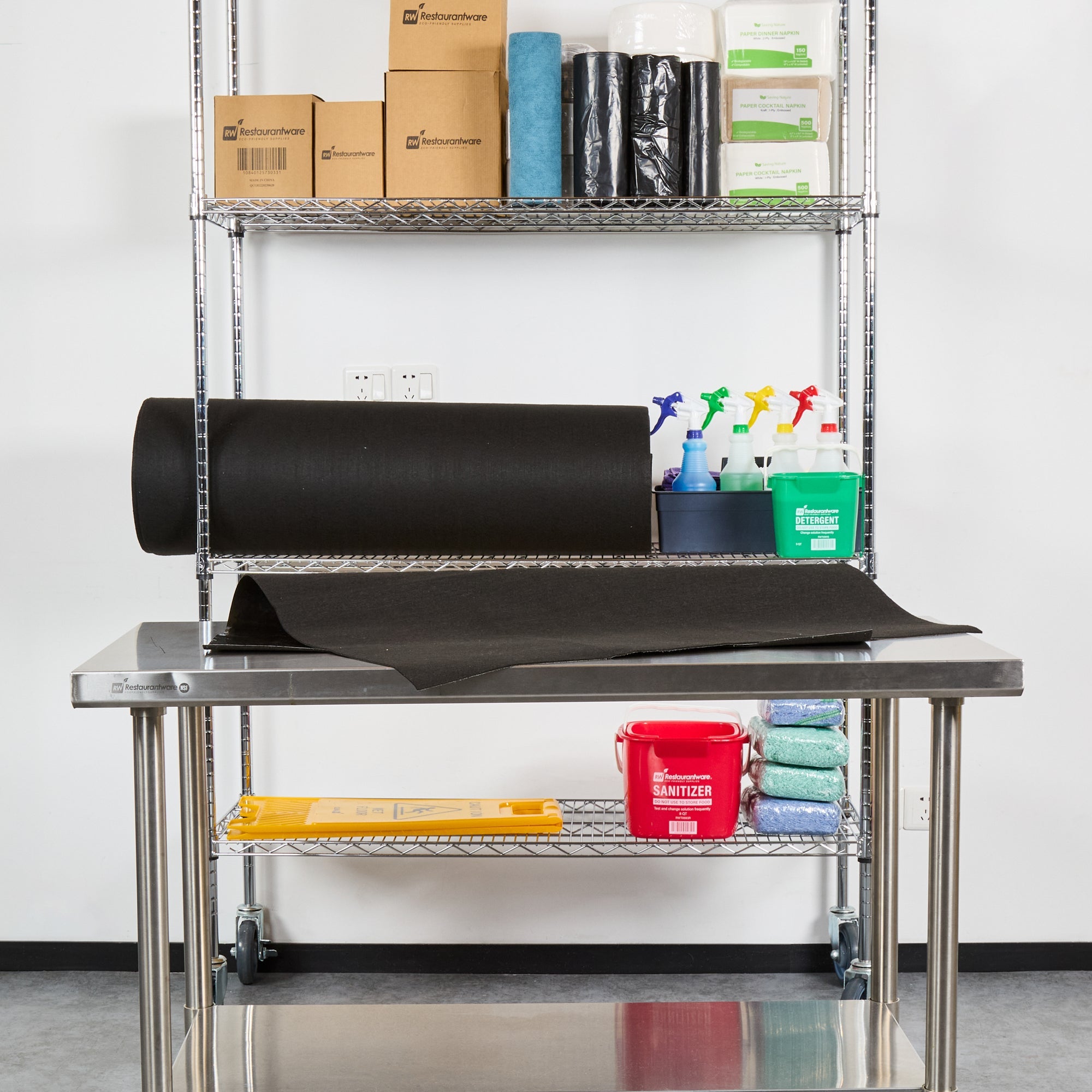 Clean Tek Professional Gray Universal Sorbent Mat - Barrier Spill - 98 1/2' x 35 3/4" - 1 count box