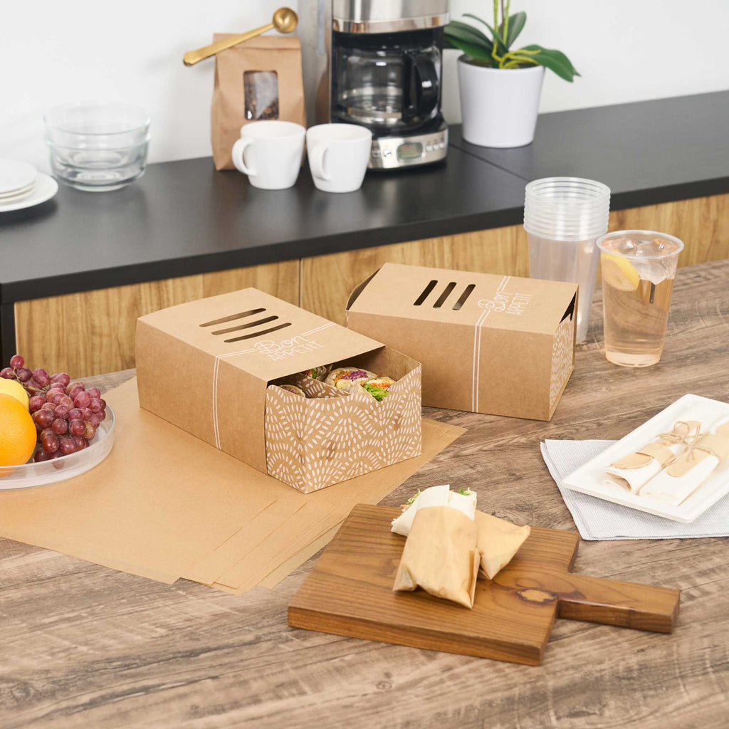 Cater Tek Rectangle Kraft Paper Hot Dog / Sandwich Tray - with Cover and Divider - 8 1/4" x 5 3/4" x 3 3/4" - 100 count box