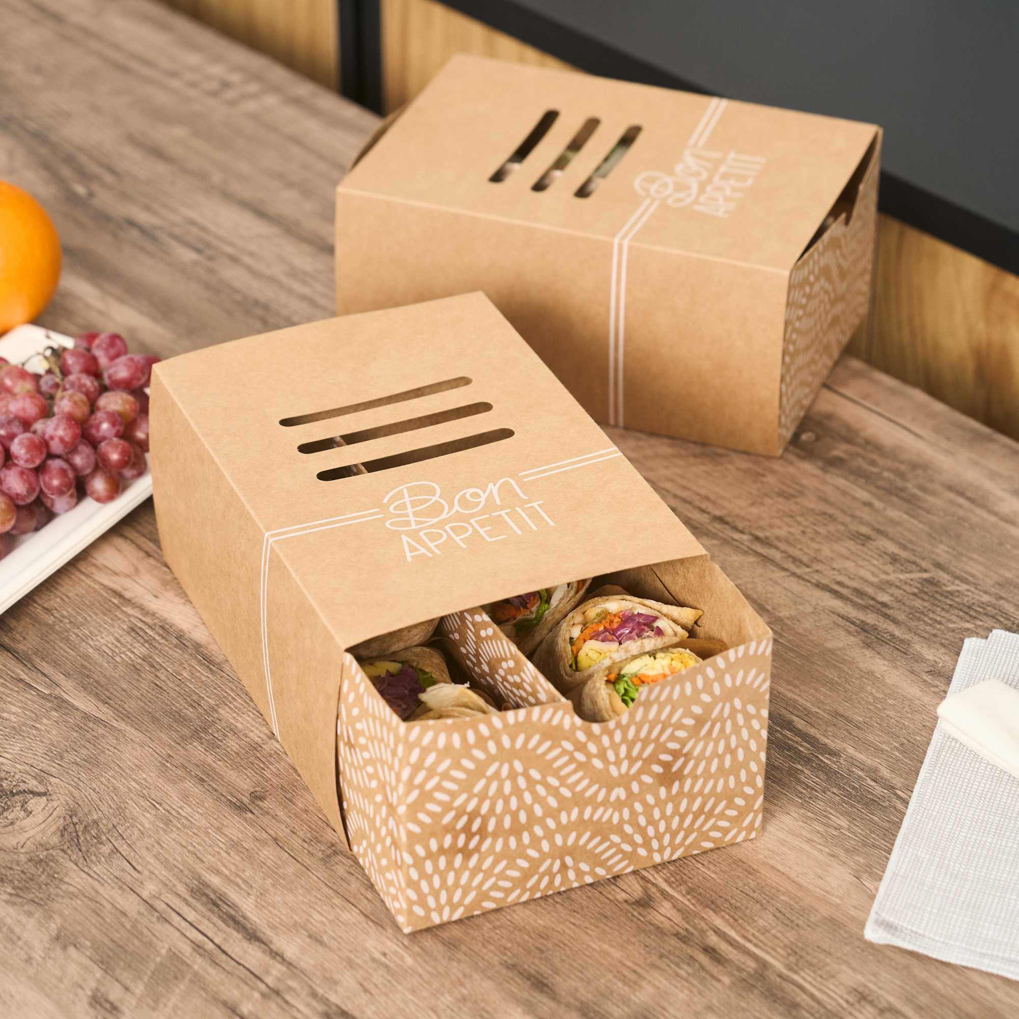 Cater Tek Rectangle Kraft Paper Hot Dog / Sandwich Tray - with Cover and Divider - 8 1/4" x 5 3/4" x 3 3/4" - 100 count box
