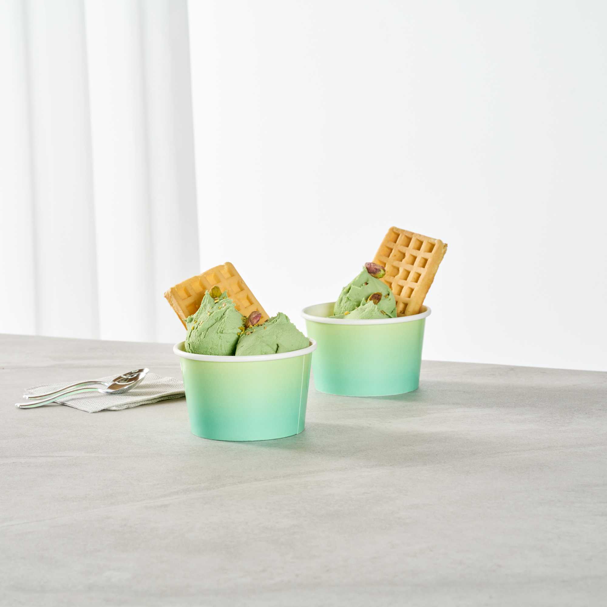Coppetta 8 oz Round Teal And Green Ombre Paper To Go Cup - 3 3/4" x 3 3/4" x 2 1/4" - 50 count box
