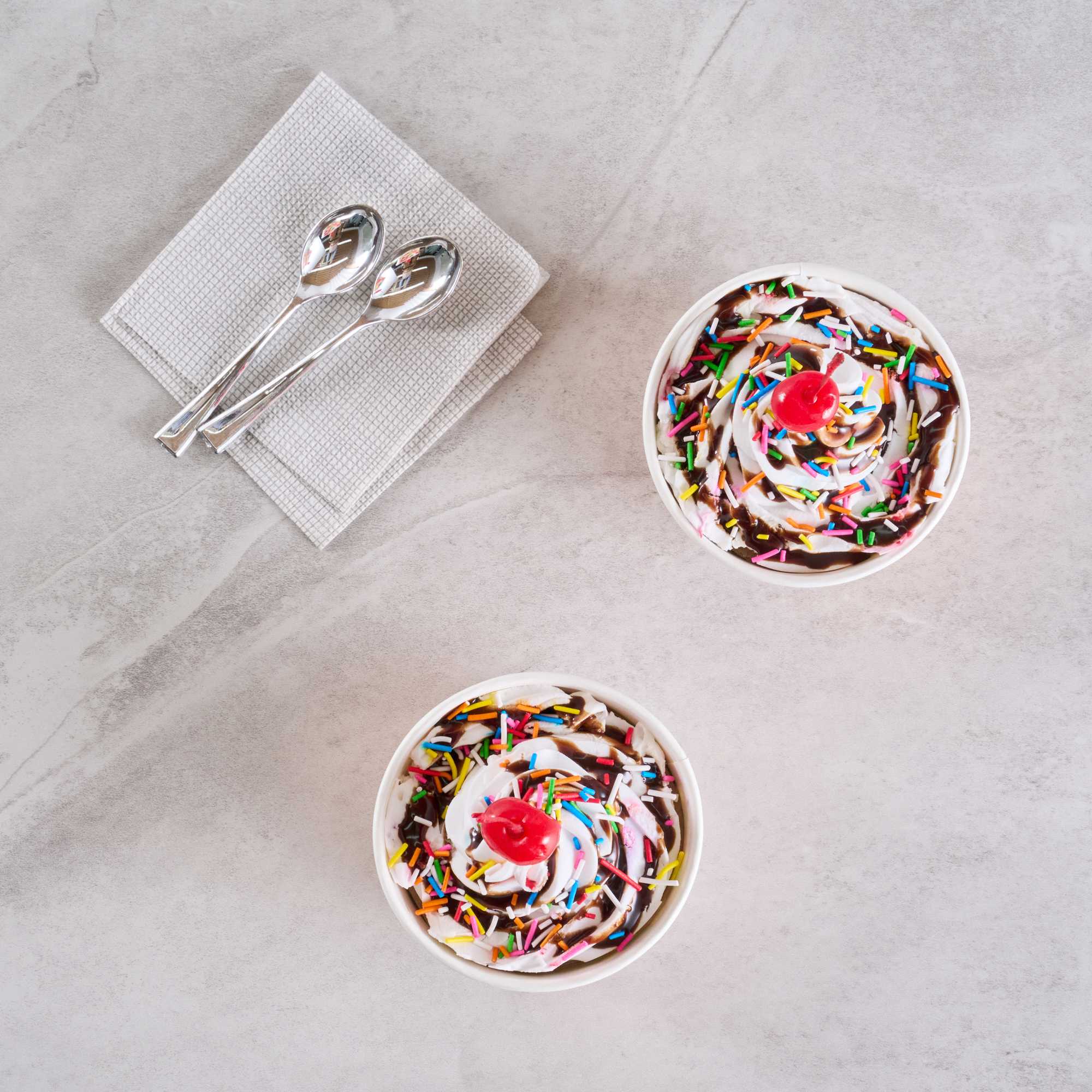 Coppetta 8 oz Round White Paper To Go Cup - with Round Sprinkles - 3 3/4" x 3 3/4" x 2 1/4" - 50 count box