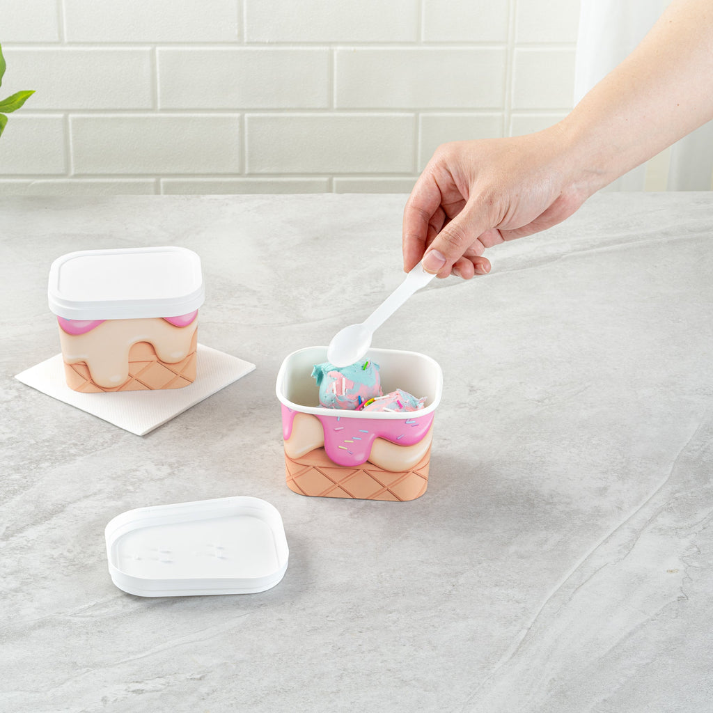 Coppetta Square White Plastic Lid - Fits 7 and 12 oz To Go Cup, with Spoon - 200 count box
