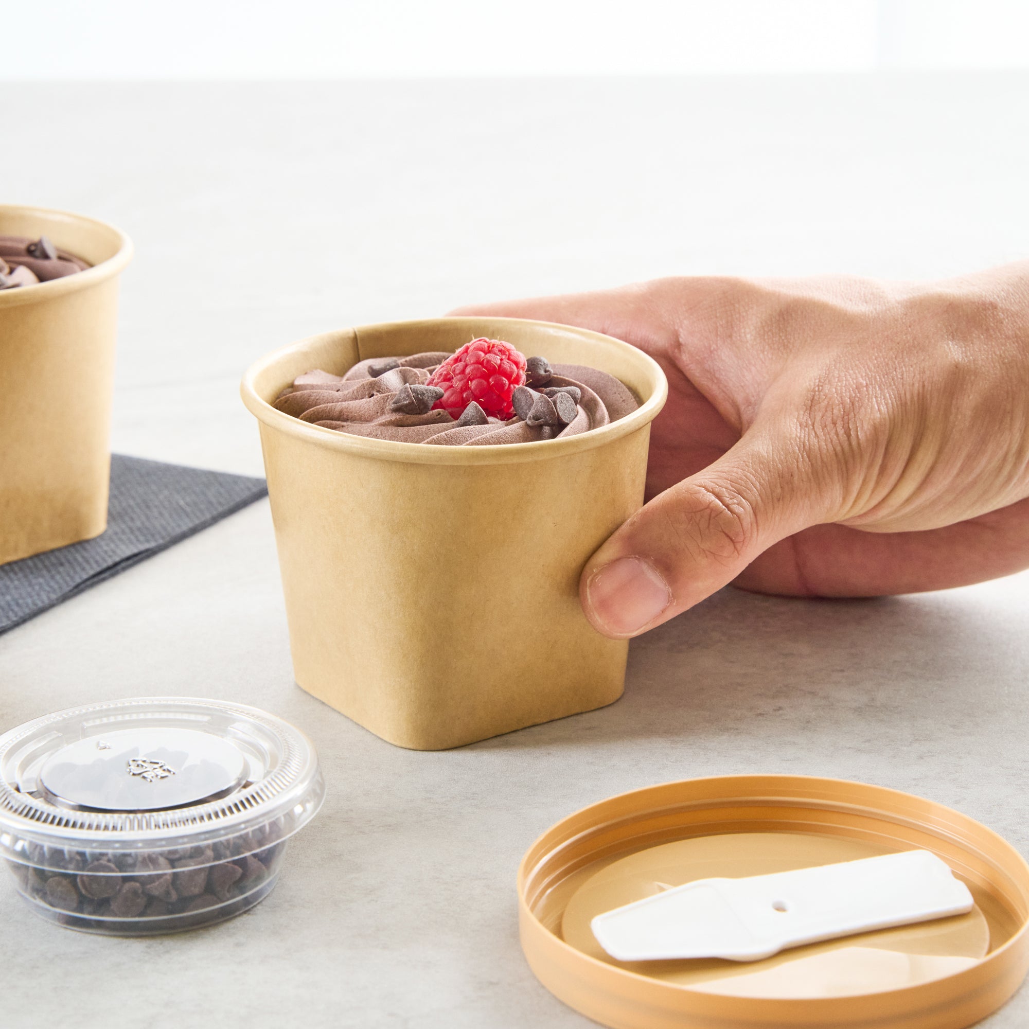 Coppetta 6 oz Round Kraft Paper To Go Cup - with Square Bottom - 3 1/2" x 3 1/2" x 2 1/2" - 50 count box