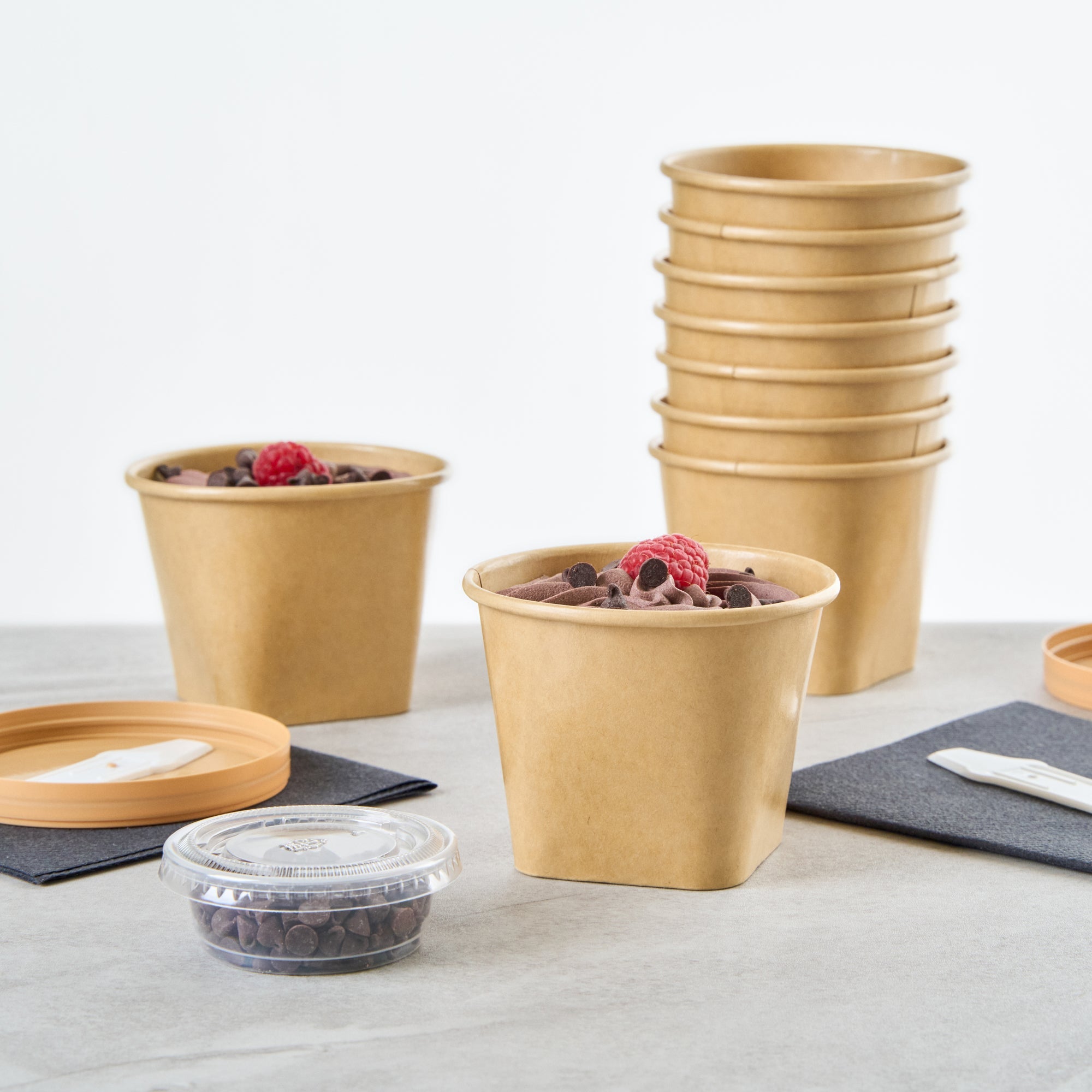 Coppetta 6 oz Round Kraft Paper To Go Cup - with Square Bottom - 3 1/2" x 3 1/2" x 2 1/2" - 200 count box