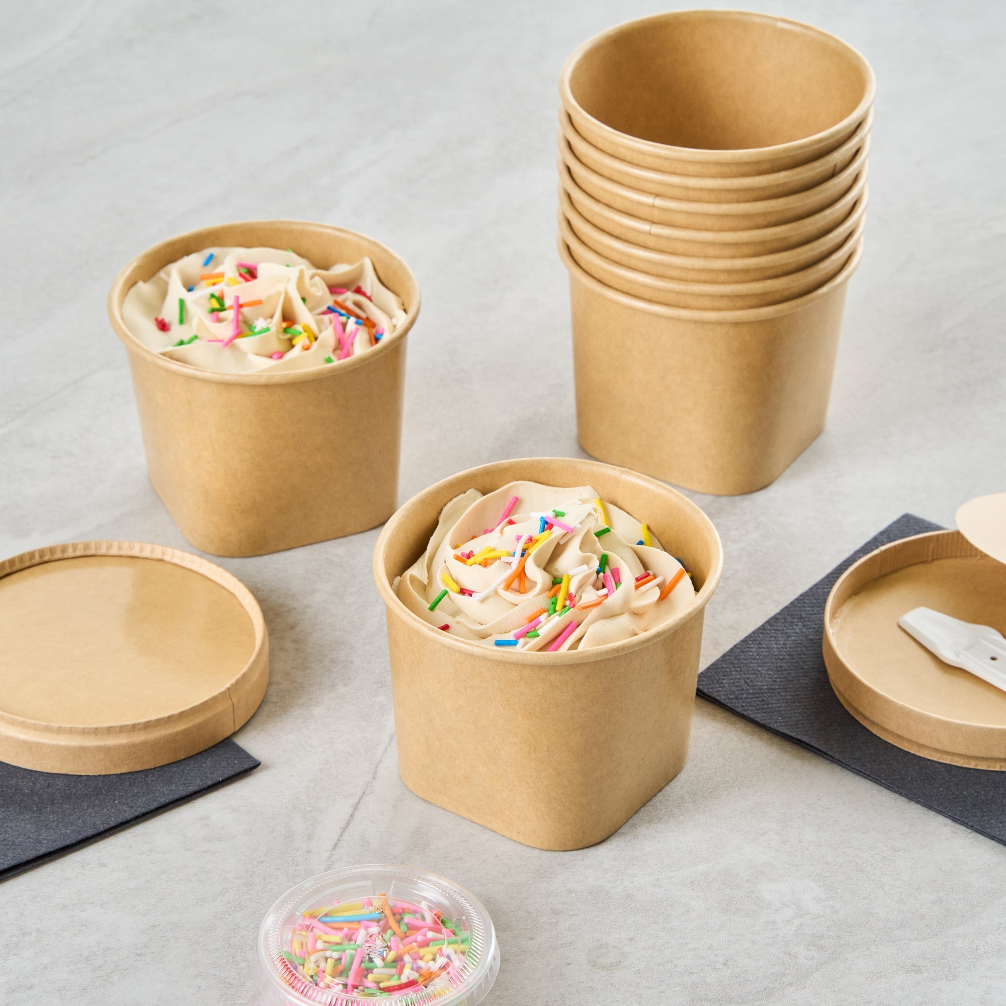 Coppetta 12 oz Round Kraft Paper To Go Cup - with Square Bottom - 3 3/4" x 3 3/4" x 2 3/4" - 50 count box