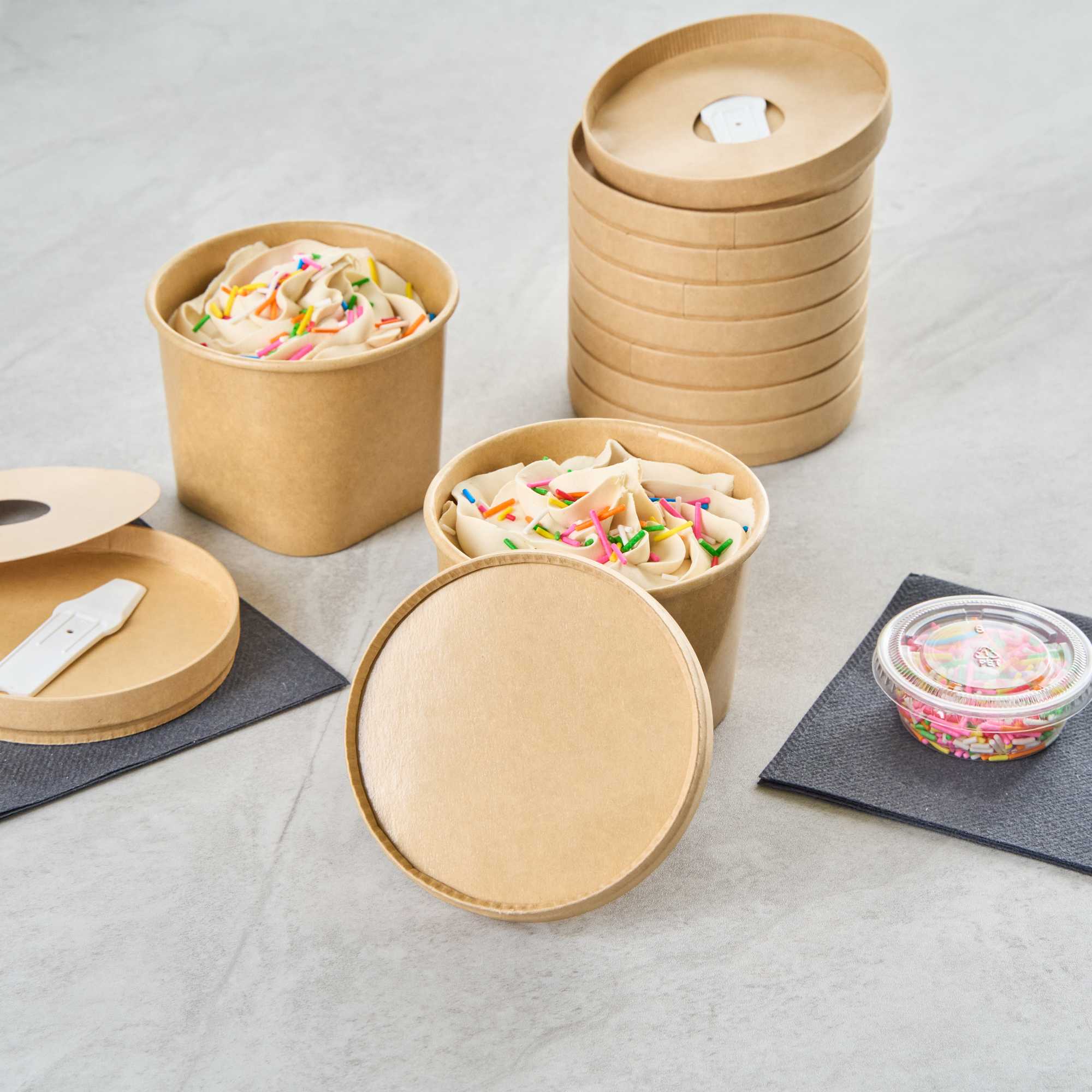Coppetta Round Brown Paper Lid - Fits 12 oz To Go Cup, with Spoon - 3 3/4" x 3 3/4" x 1/2" - 50 count box
