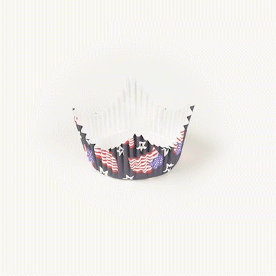 Panificio 4 oz Petal Paper Baking Cup - American Flag, Ridged, Greaseproof - 2 1/4" x 2 1/4" x 1 1/2" - 4000 count box