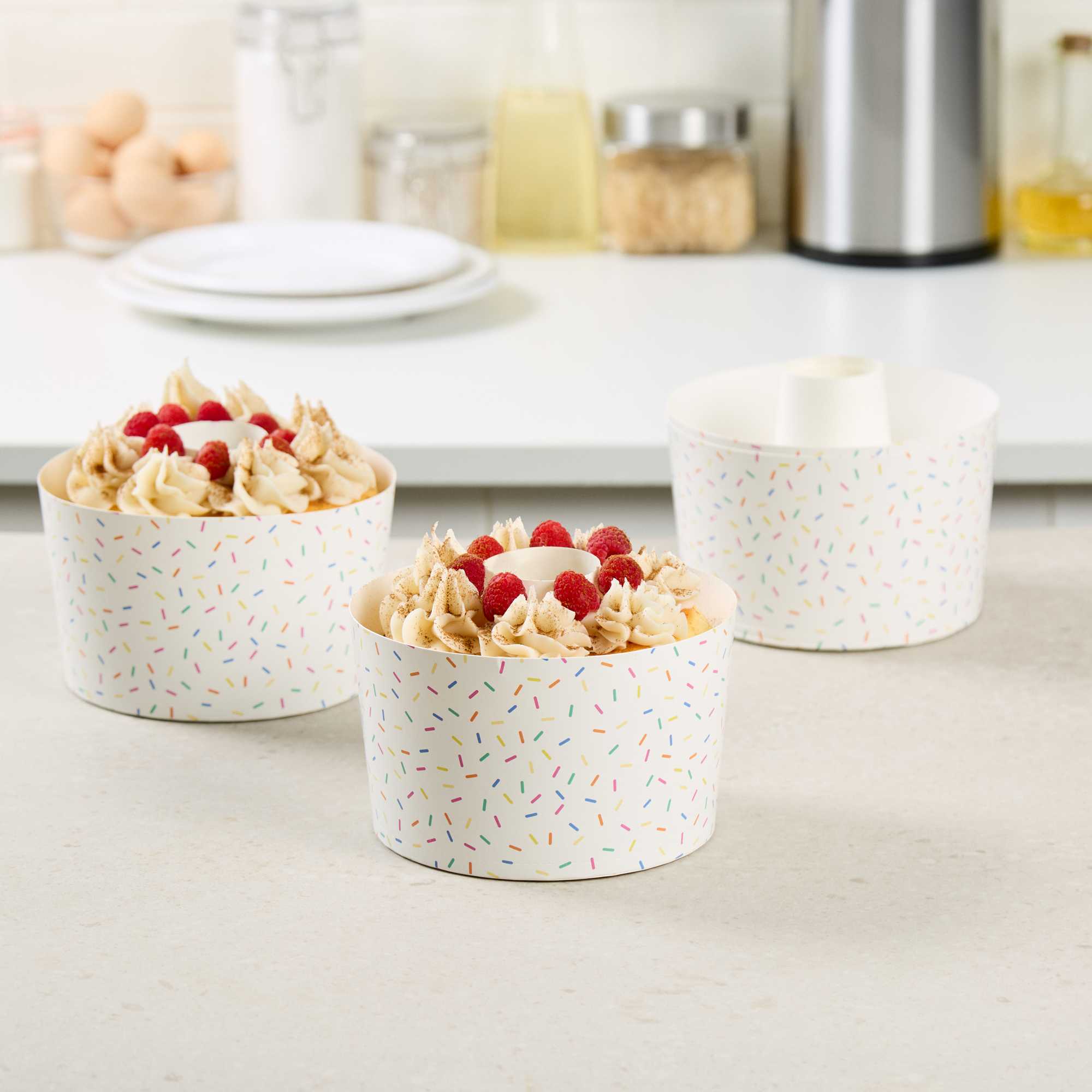 Panificio 53 oz Paper Angel Food Tube Pan - Colorful Confetti, Greaseproof - 5 3/4" x 5 3/4" x 3 3/4" - 400 count box