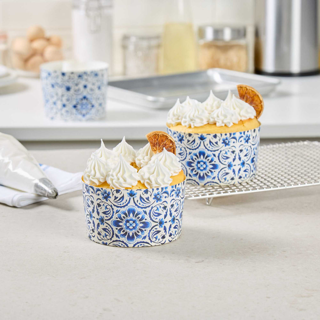 Panificio 22 oz Paper Angel Food Tube Pan - Floral, Greaseproof - 4 1/2" x 4 1/2" x 2 3/4" - 100 count box