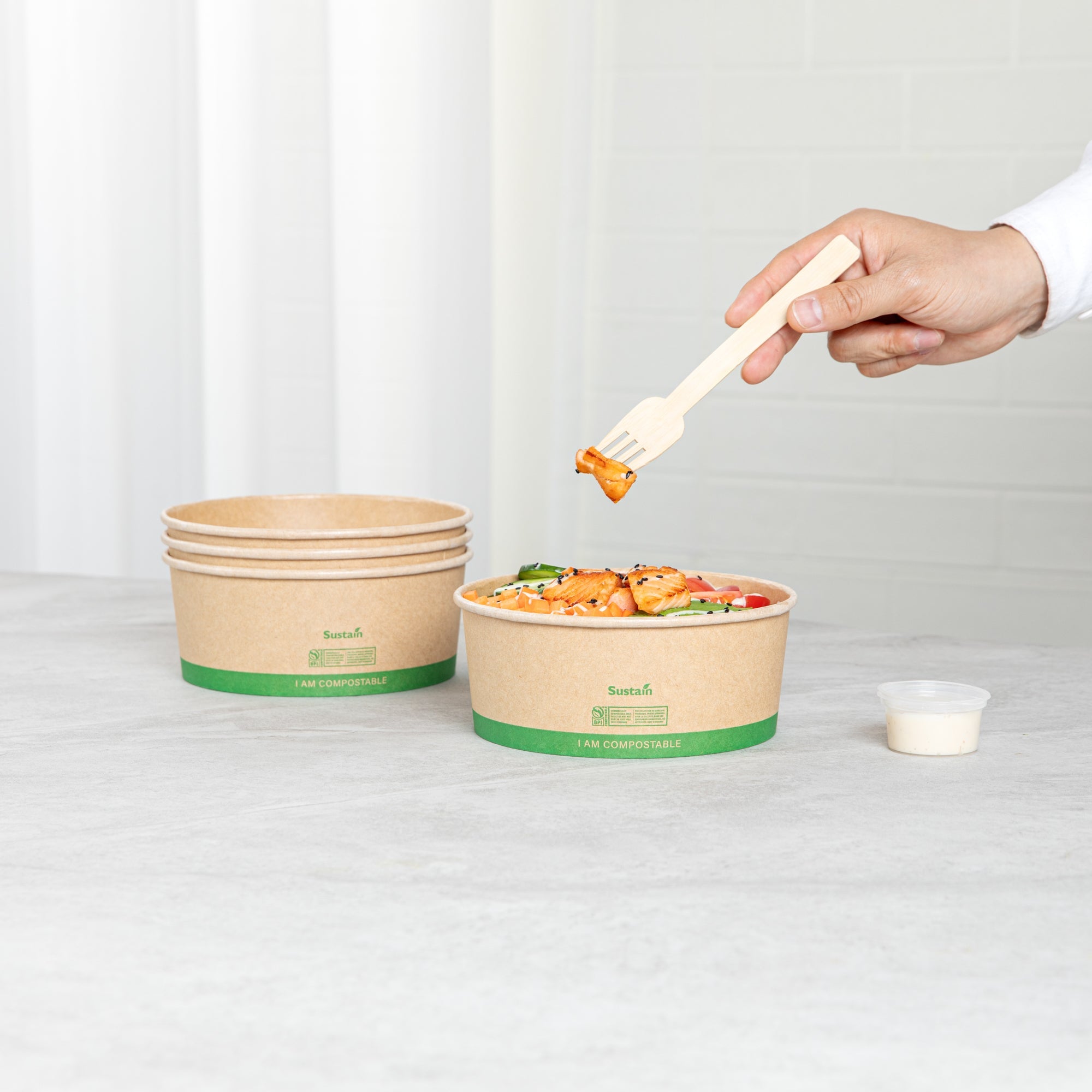 Sustain 37 oz Round Kraft Paper Take Out Container - Compostable - 6 1/2" x 6 1/2" x 2 1/2" - 50 count box