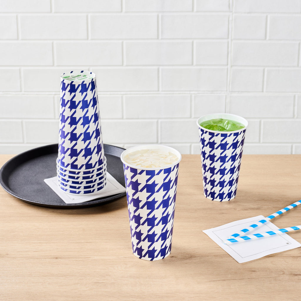 Chef 101 20 oz Round Blue Houndstooth Paper Cold Cup - 3 1/2" x 3 1/2" x 6 1/4" - 25 count box