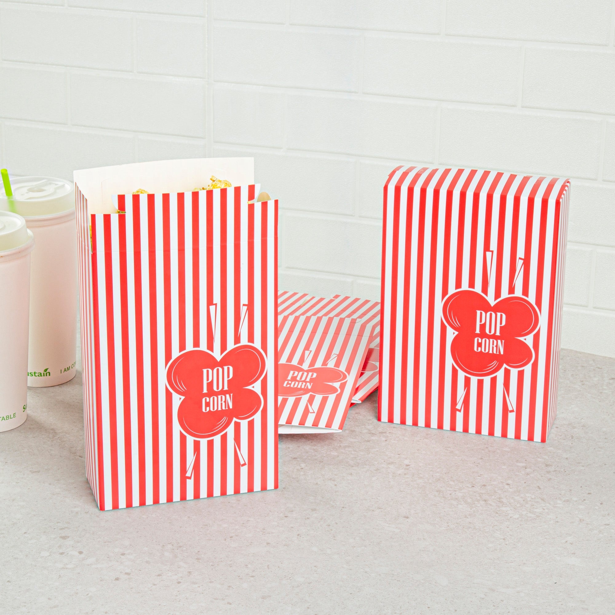 Bio Tek 2.3 oz Red Paper Popcorn Box - 5 3/4" x 2 1/2" x 8 1/2" - 400 count box