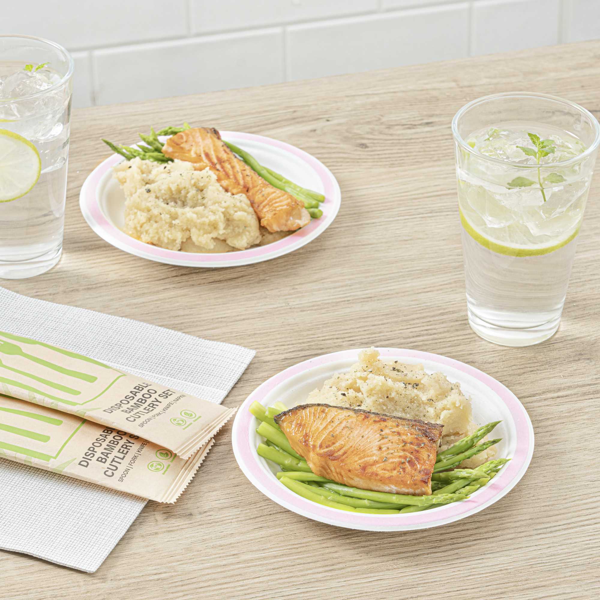 Pulp Safe No PFAS Added Round White Sugarcane / Bagasse Plate - Home Compostable, with Pink Rim - 6" x 6" - 100 count box