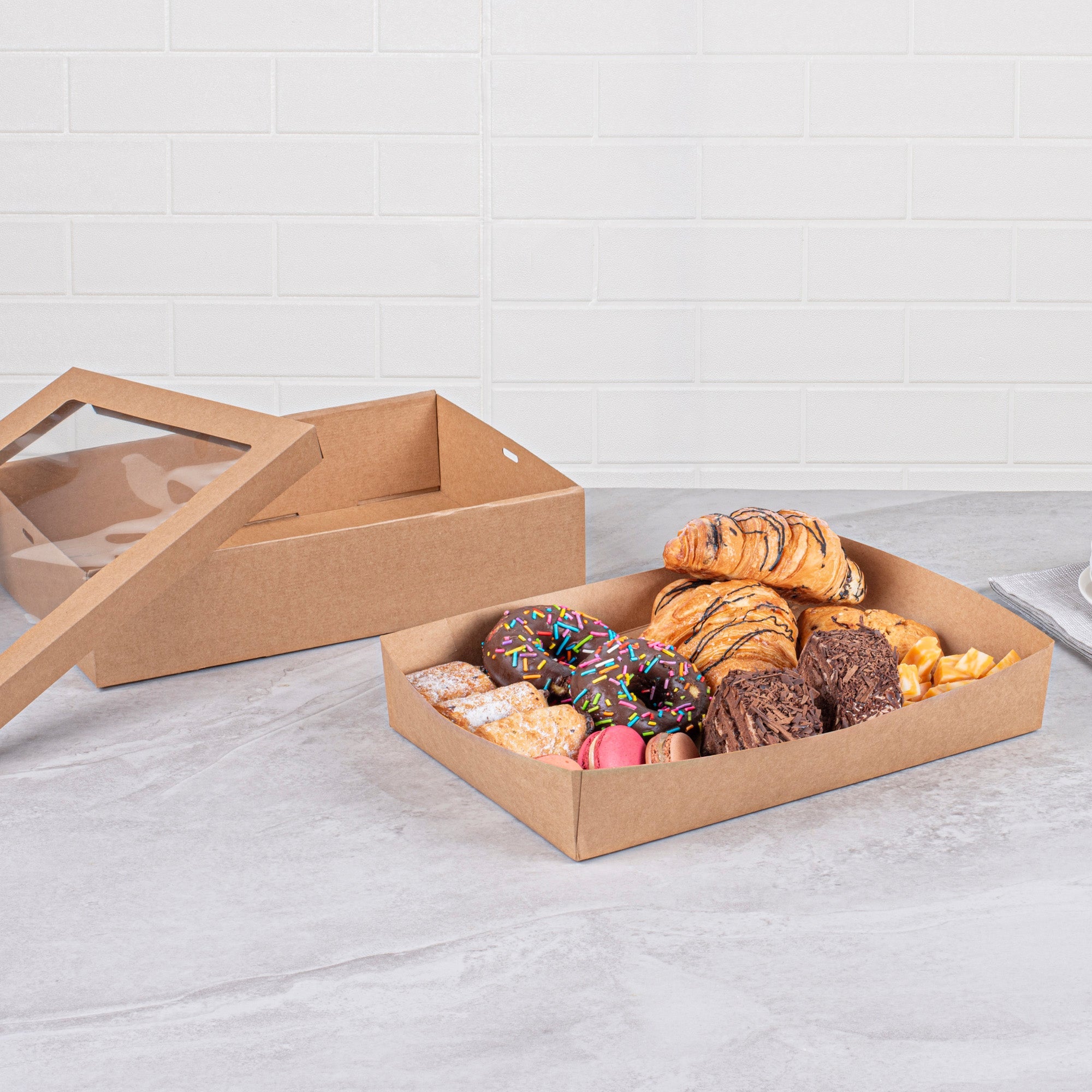 Cater Tek Kraft Paper Insert - Fits Rectangle Catering Box - 13 1/2" x 9 1/4" x 2 1/2" - 10 count box