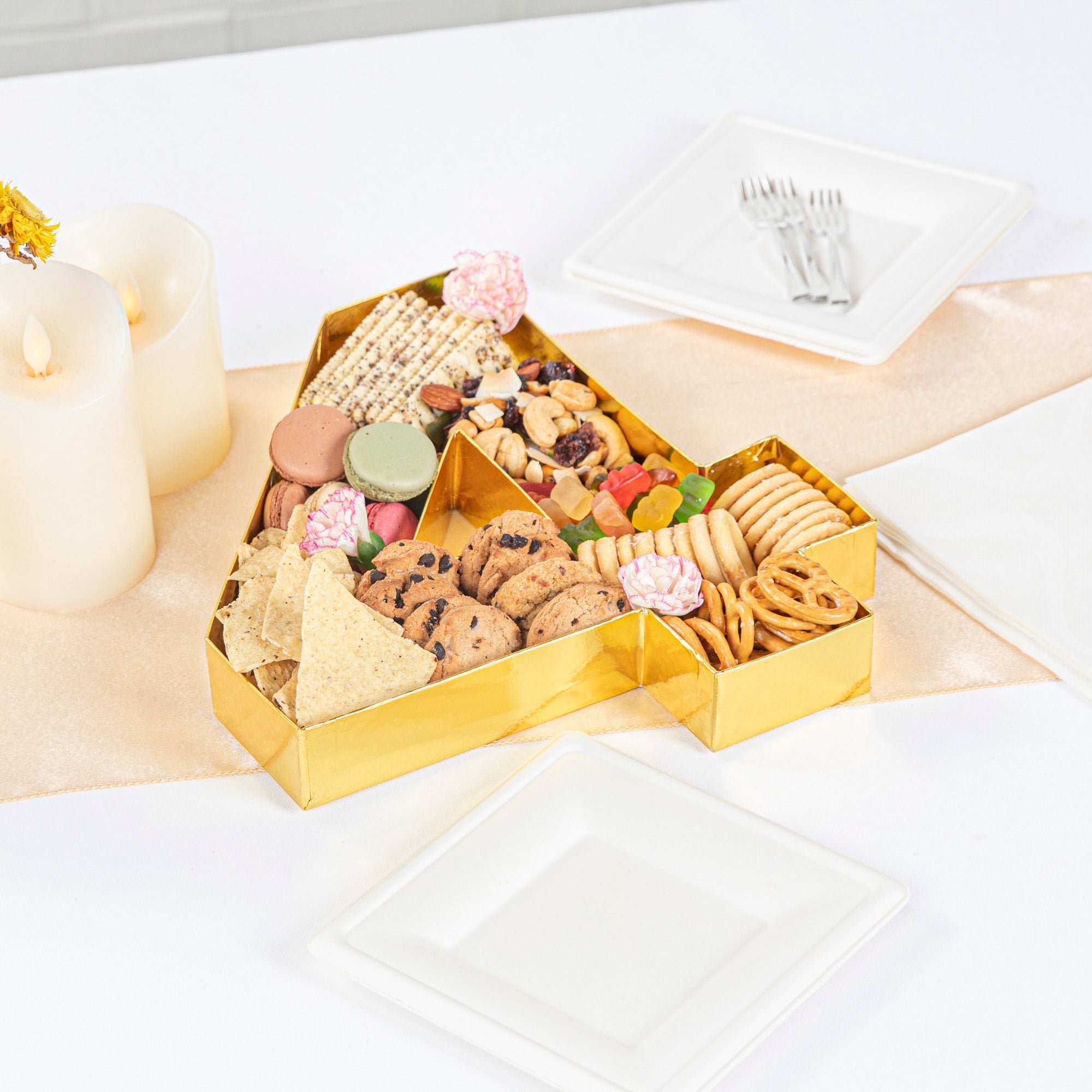 Chef 101 Gold Paper Charcuterie Fillable Number 4 Tray - 12" x 10" x 1 1/2" - 1 count box