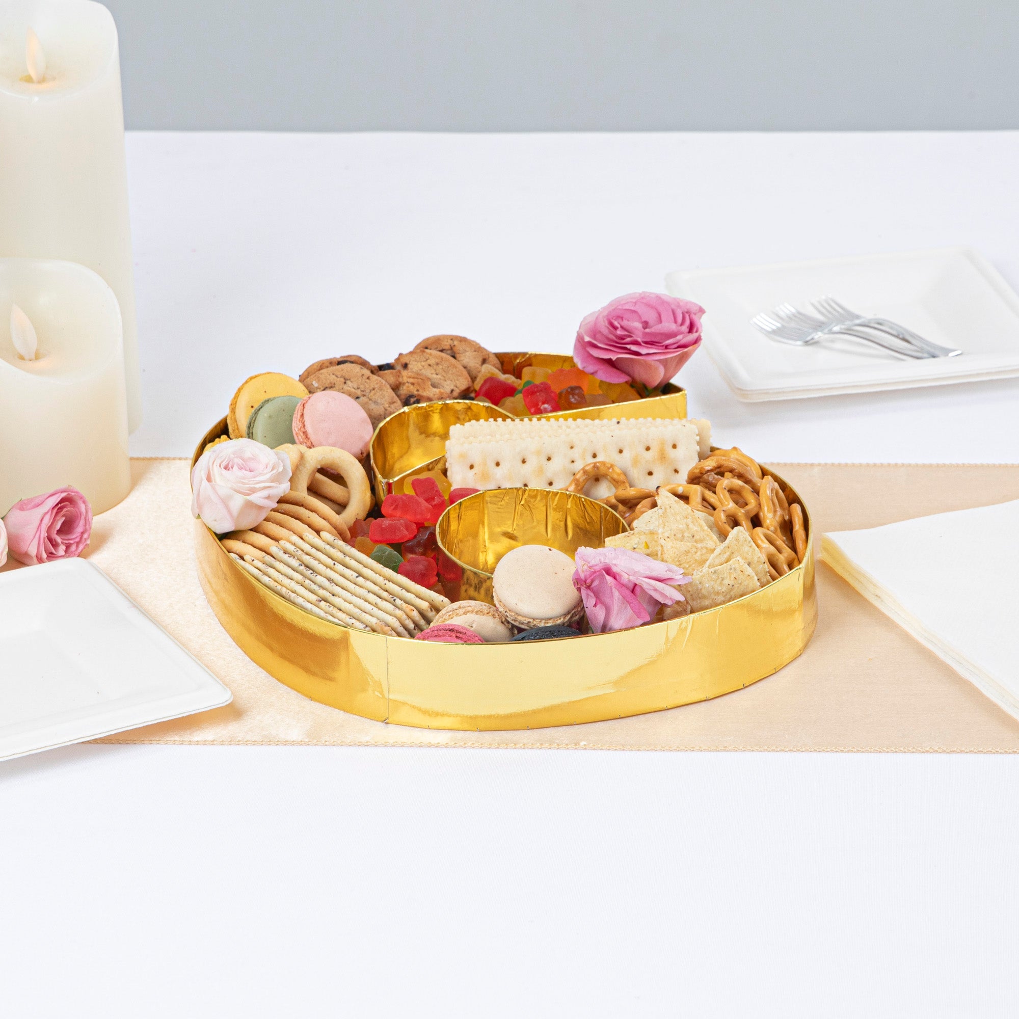 Chef 101 Gold Paper Charcuterie Fillable Number 6 Tray - 12" x 10" x 1 1/2" - 1 count box
