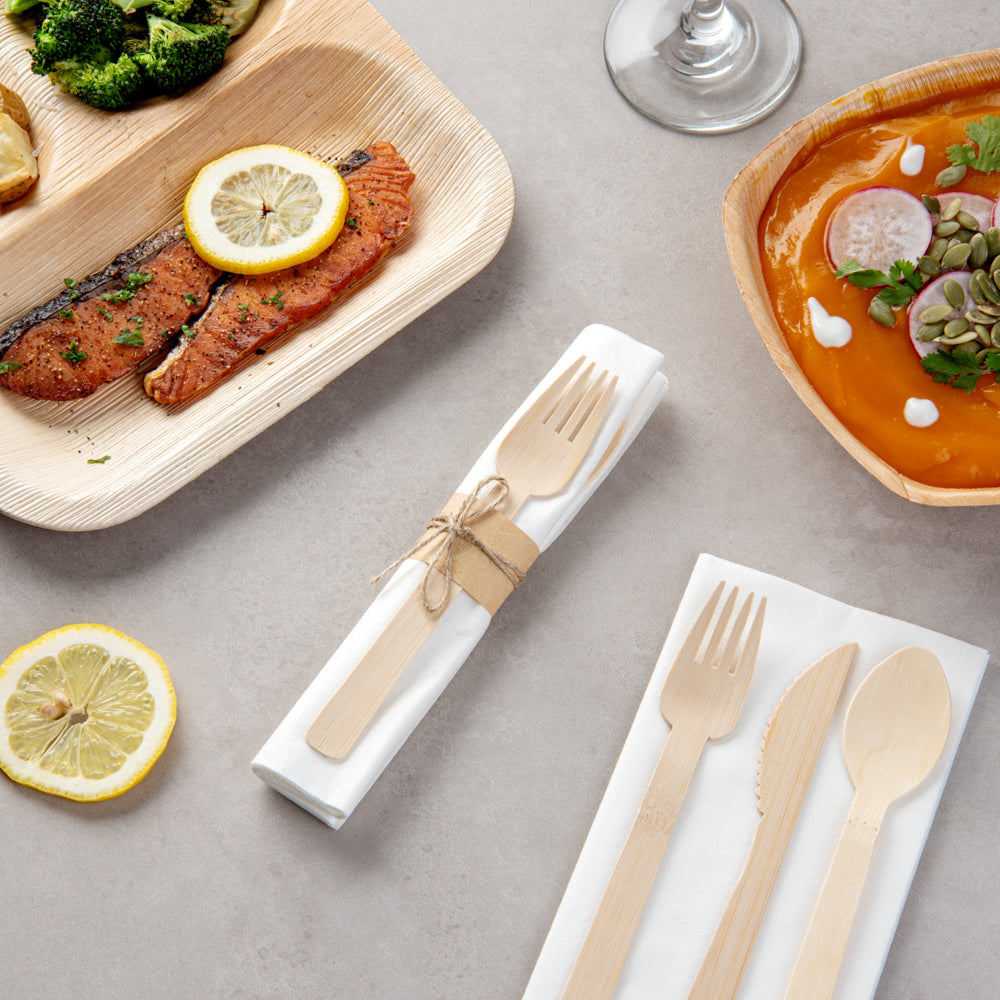 Natural Bamboo Flatware Set - with White Napkin - 6 3/4" x 3 1/4" x 3/4" - 100 count box