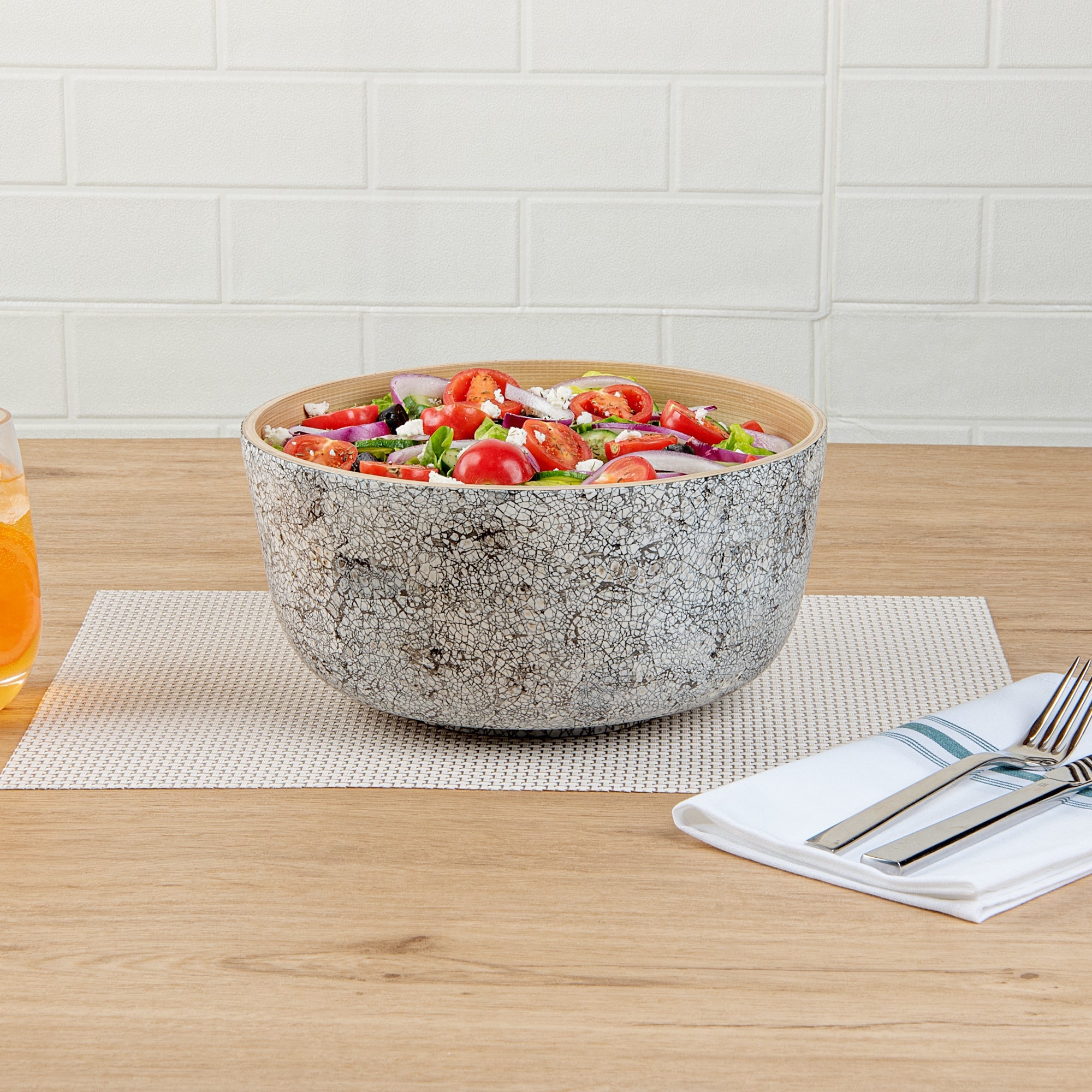 Bambuddha 25 oz Round Gray Spun Bamboo Medium Eggshell Salad Bowl - 9 1/2" x 9 1/2" x 4 3/4" - 1 count box