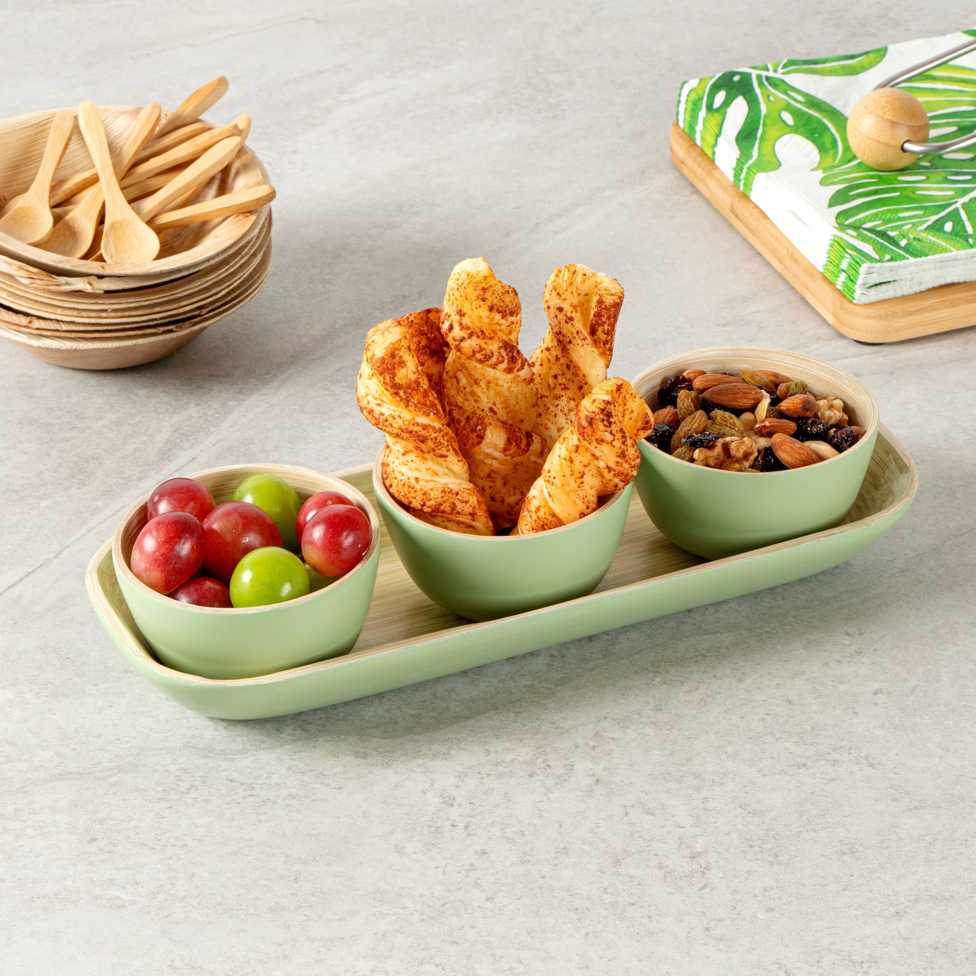Bambuddha Green Bamboo Bowl Set - 3 Bowls, Bamboo Tray - 11 3/4" x 4 1/4" x 1 3/4" - 1 count box
