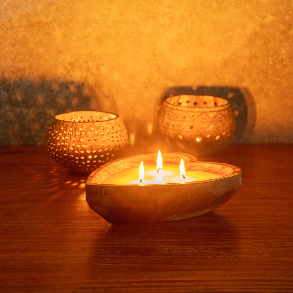 Coco Casa Handmade Wood Heart Bowl Candle - Sandalwood and Shea - 7" x 5 1/2" x 2" - 10 count box