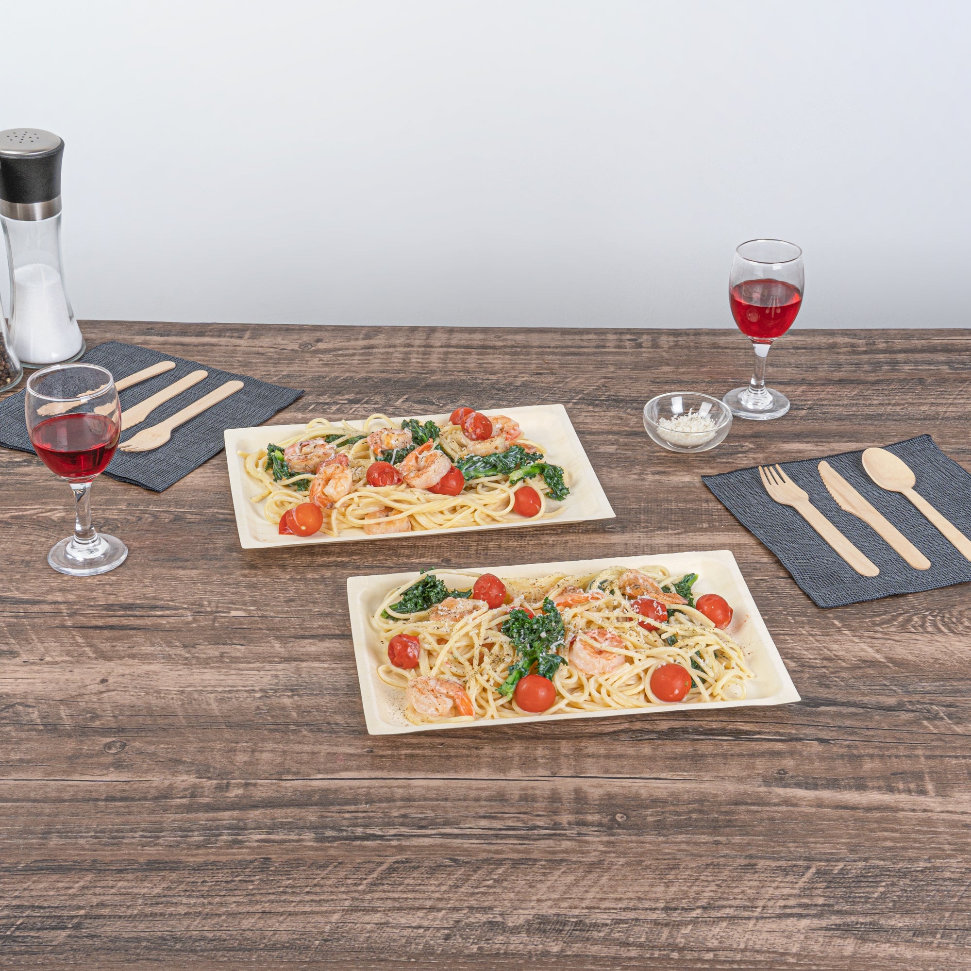 Taipei Rectangle Natural Poplar Plate - 10 3/4'' x 7 1/4'' x 3/4'' - 200 count box