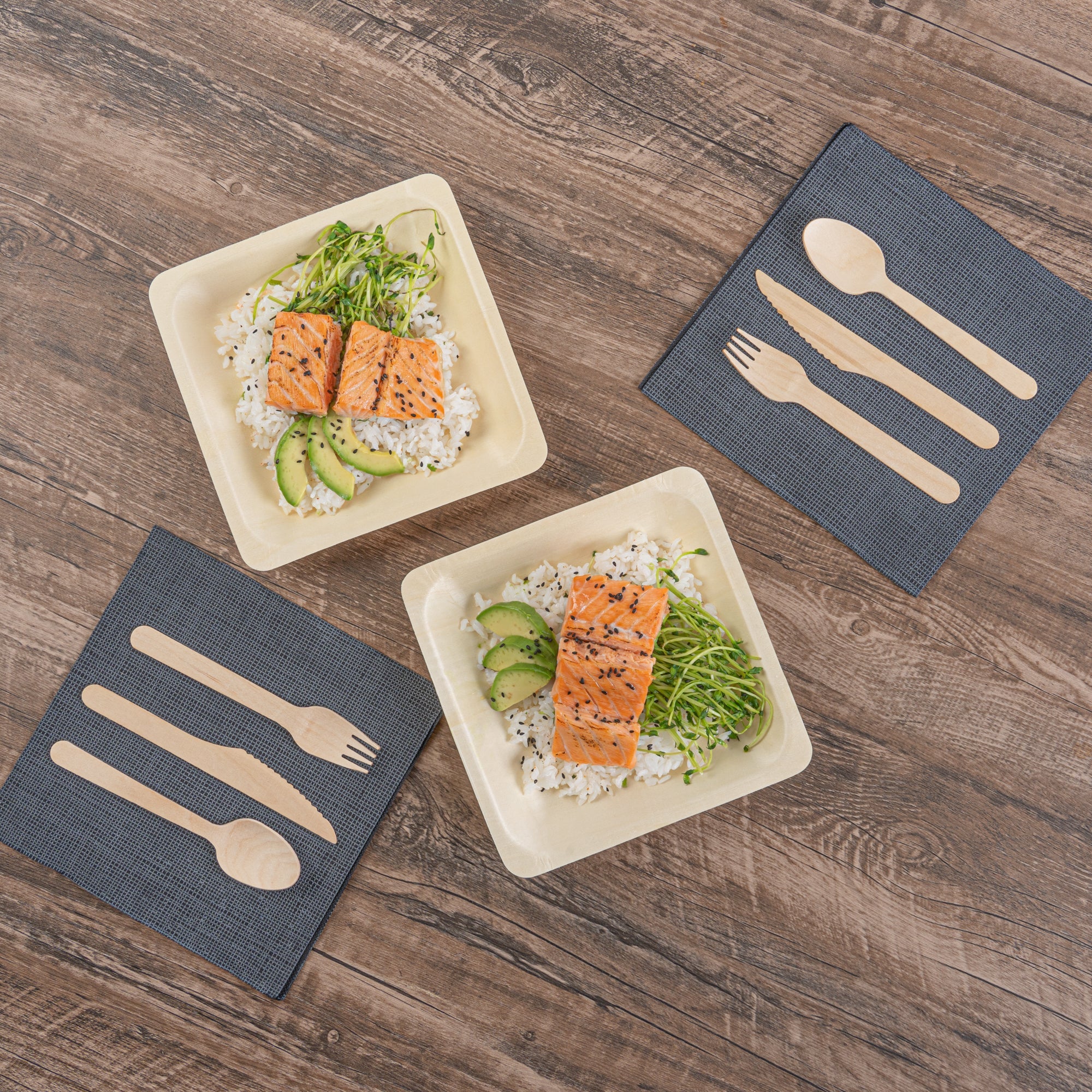 Taipei Square Natural Poplar Plate - 7'' x 7'' x 1'' - 50 count box