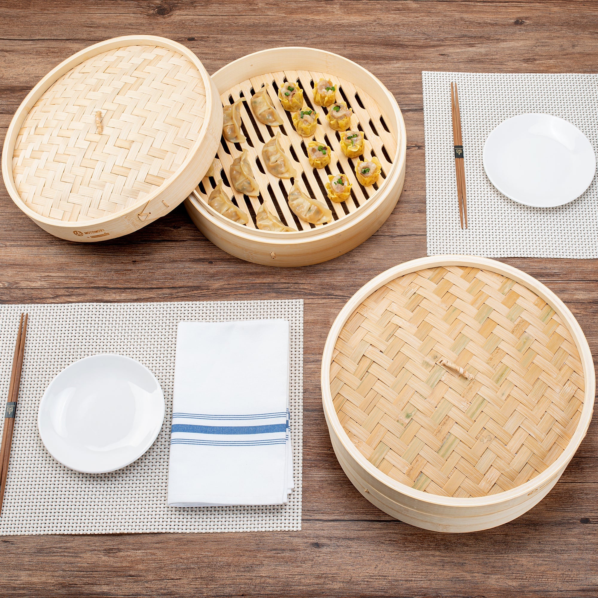 Motomori Round Natural Bamboo Steamer - 12'' x 12'' x 4'' - 1 count box