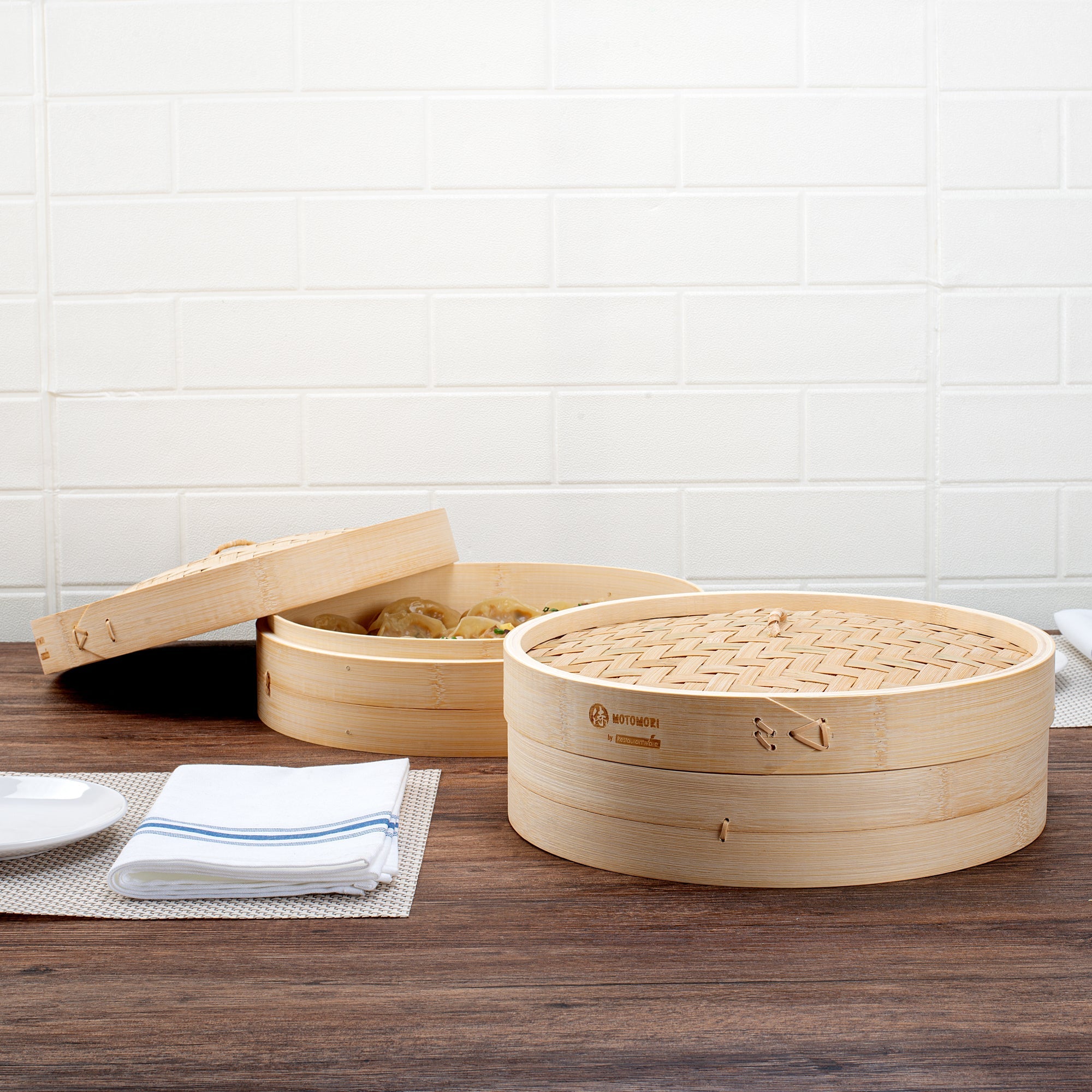 Motomori Round Natural Bamboo Steamer - 12'' x 12'' x 4'' - 1 count box