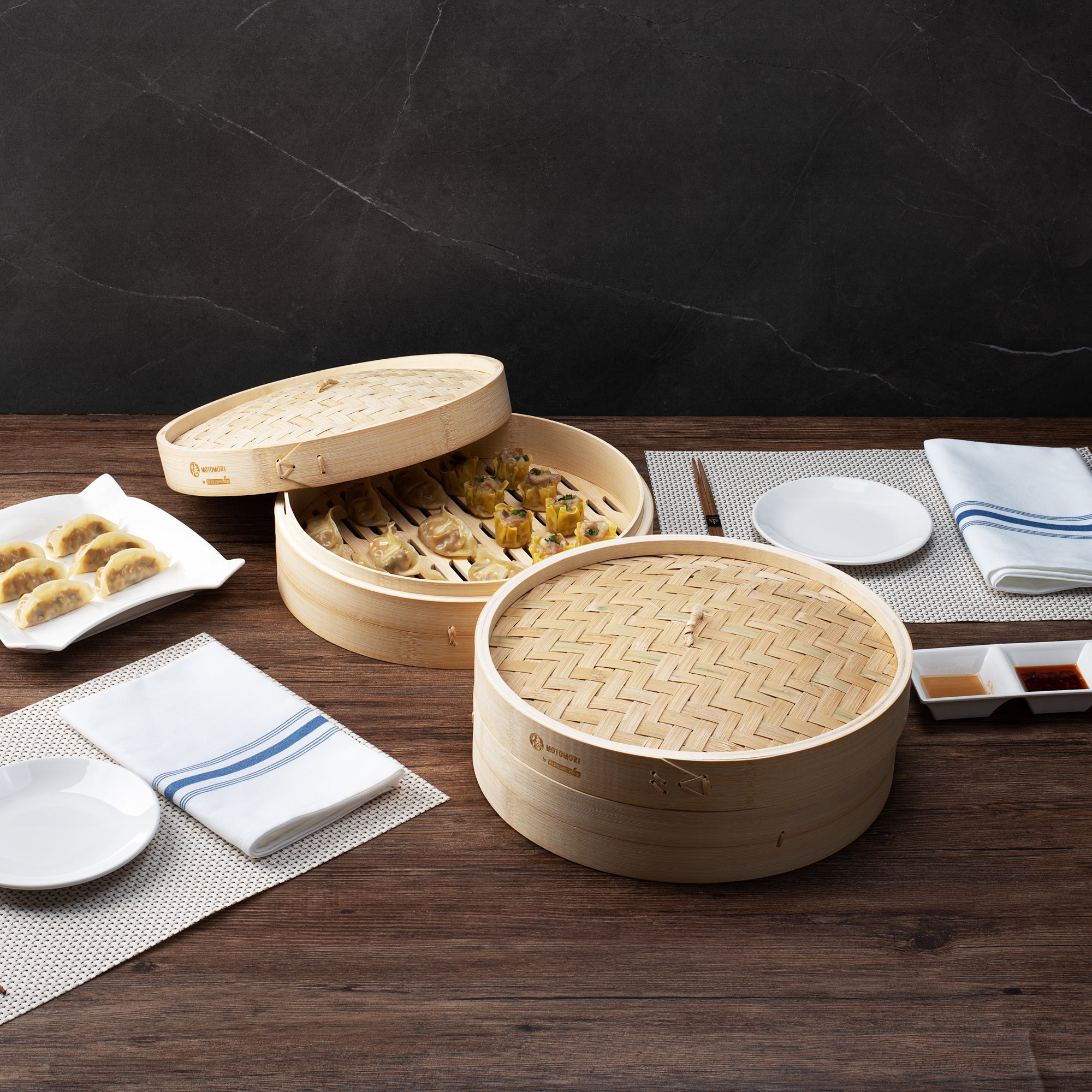 Motomori Round Natural Bamboo Steamer - 12'' x 12'' x 4'' - 10 count box