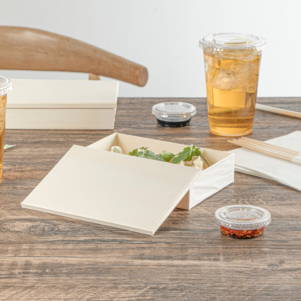 Taipei Rectangle Natural Poplar Lid - Fits 25 oz Bento Box - 100 count box
